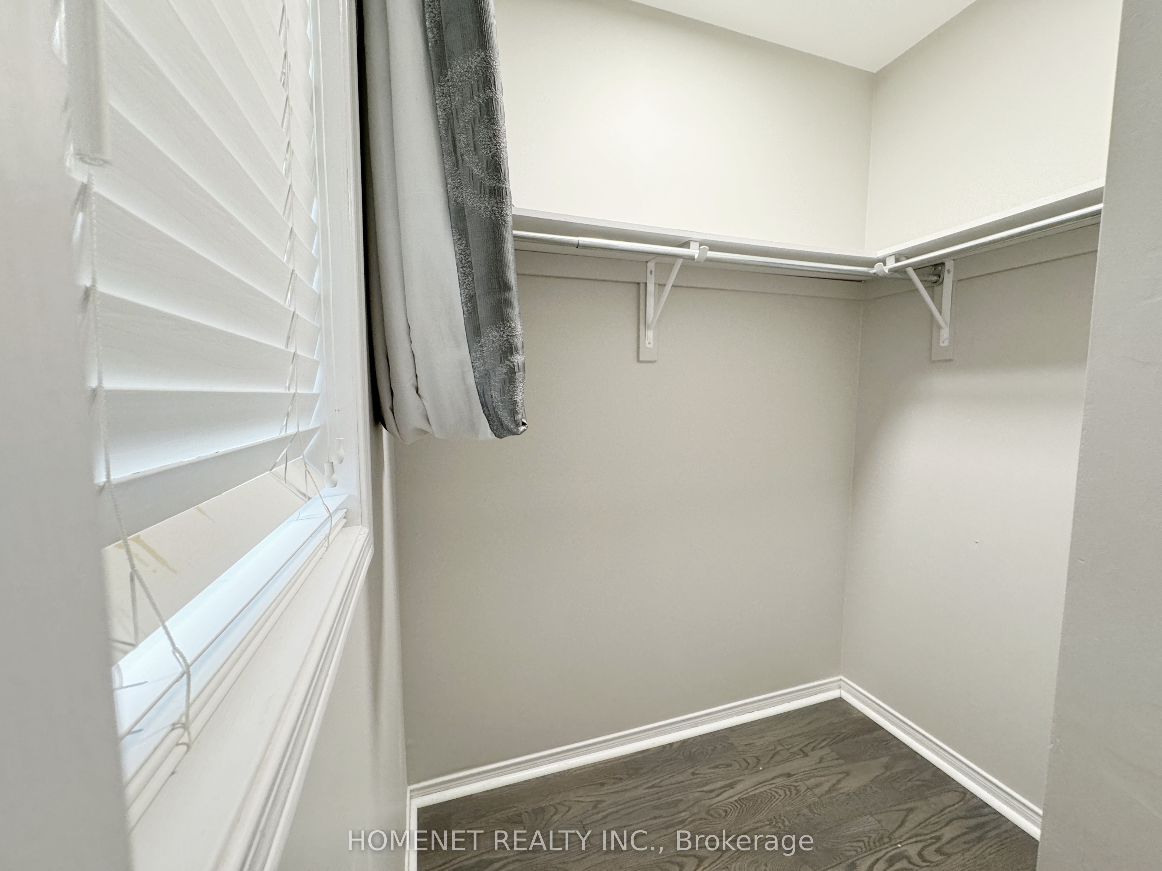 2 Stotts Crescent Property Photo 13