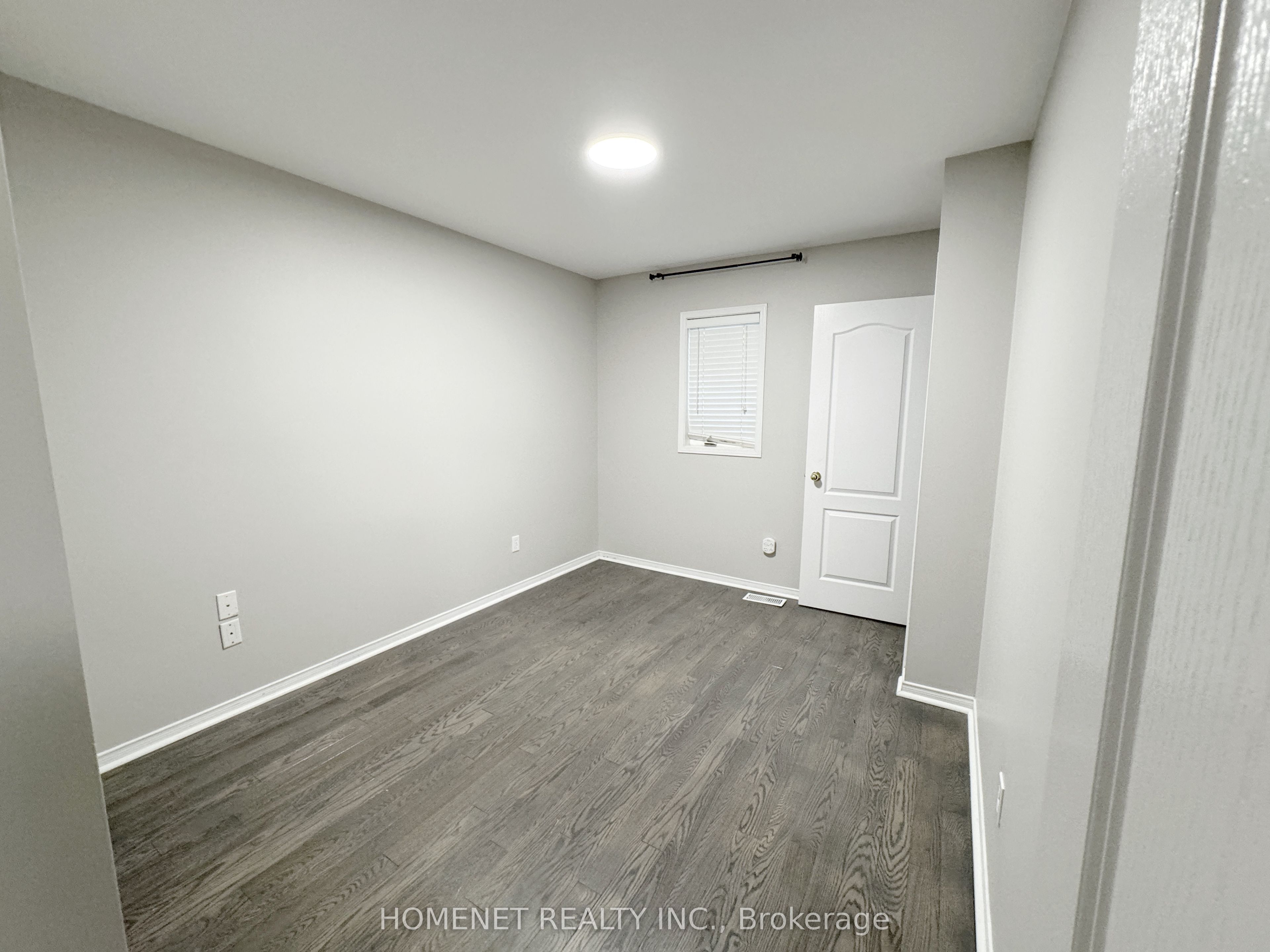 2 Stotts Crescent Property Photo 14