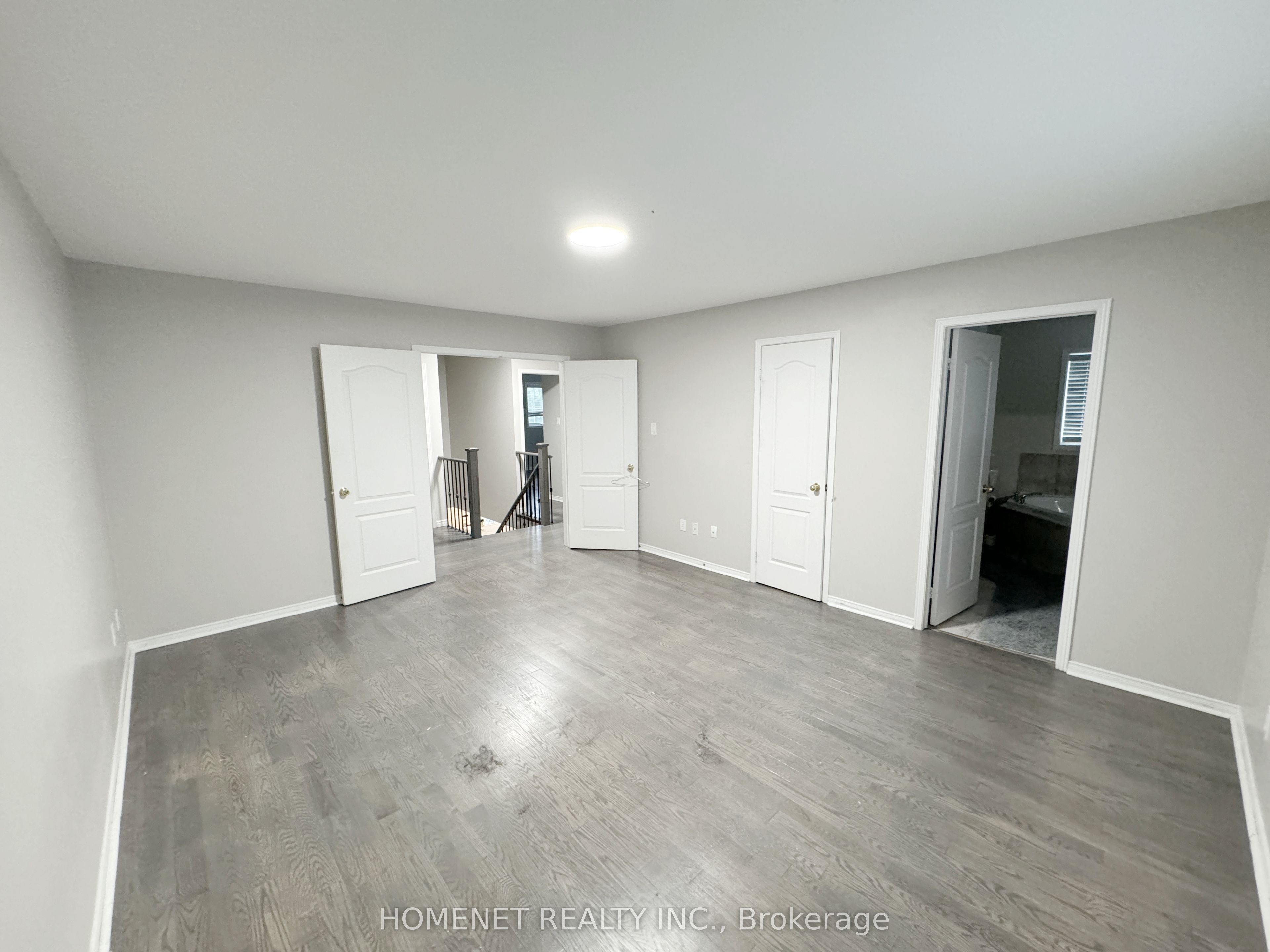 2 Stotts Crescent Property Photo 16