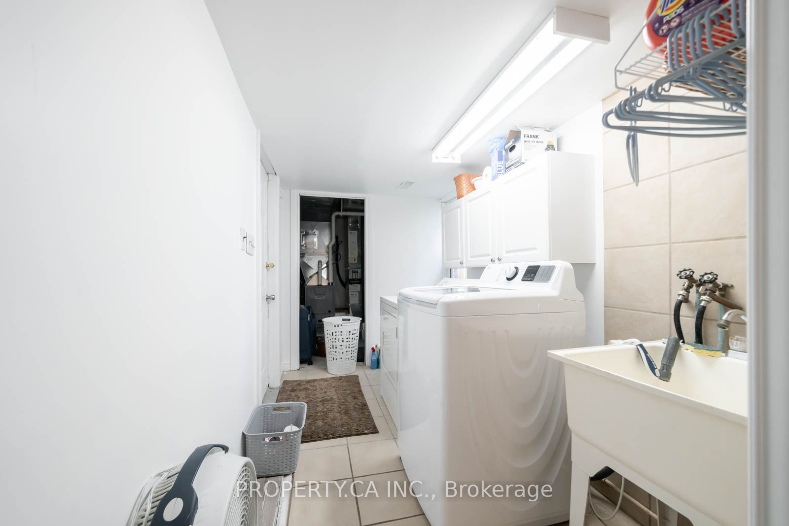 131 Cook's Bay Drive Property Photo 33