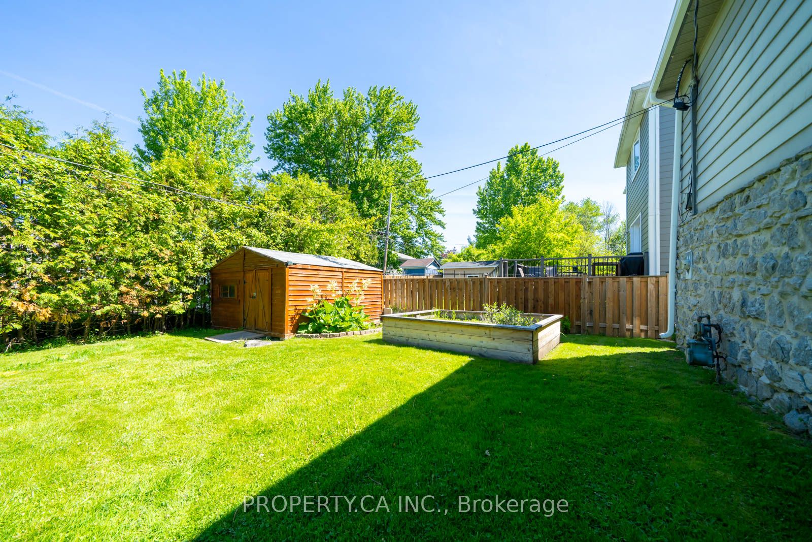 131 Cook's Bay Drive Property Photo 34