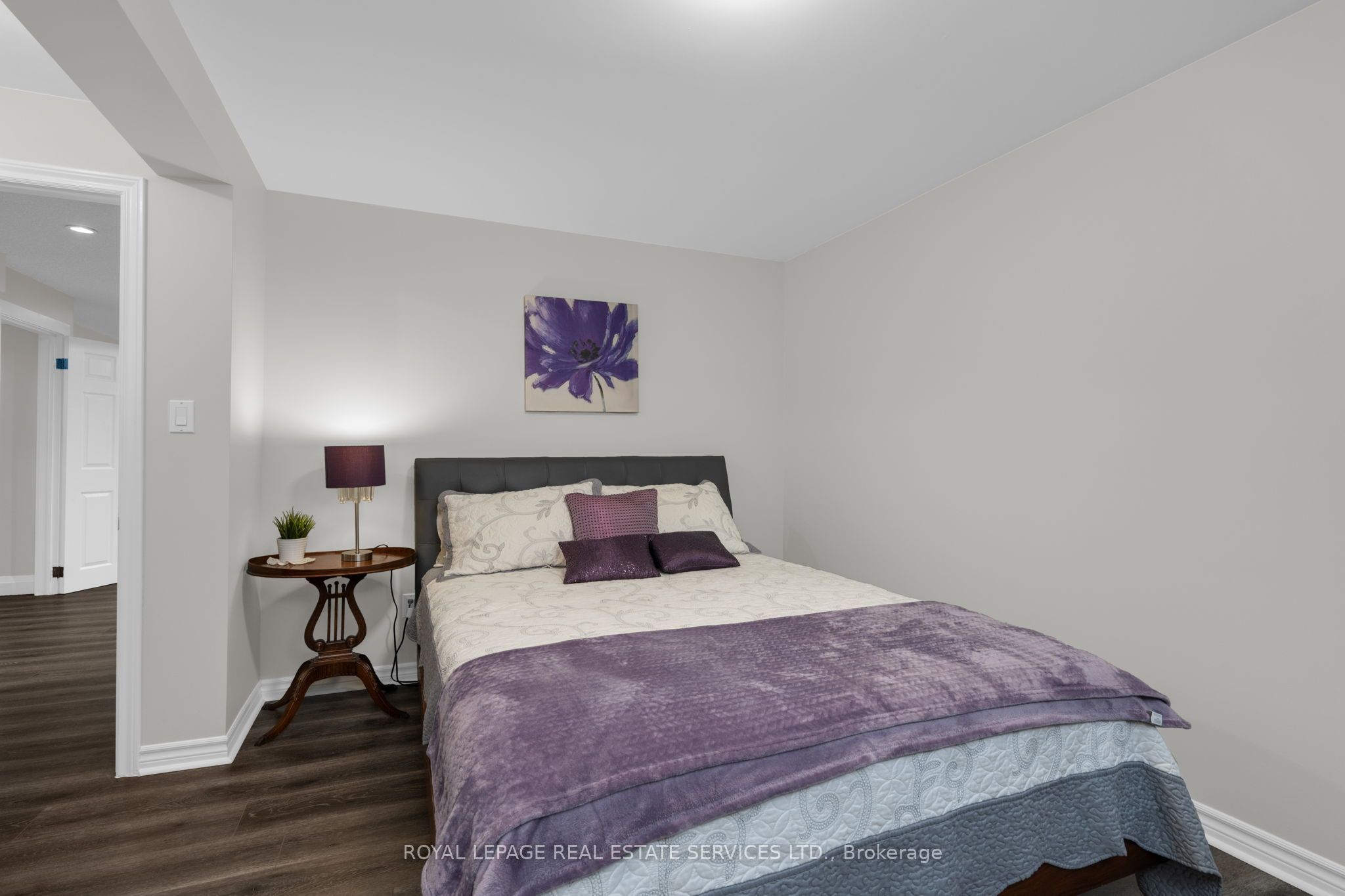619 Glen Cedar Crescent Property Photo 29