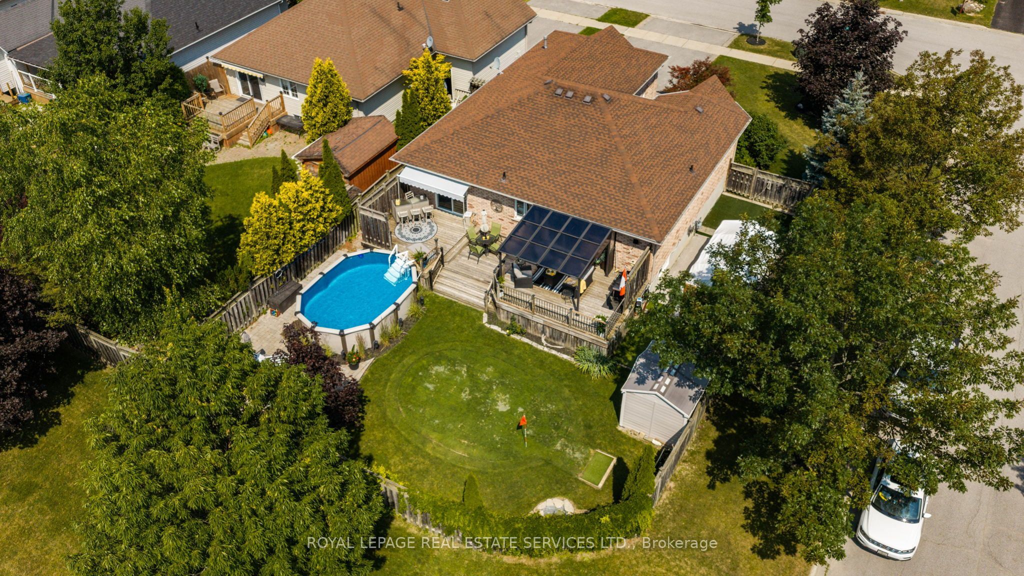 619 Glen Cedar Crescent Property Photo 41