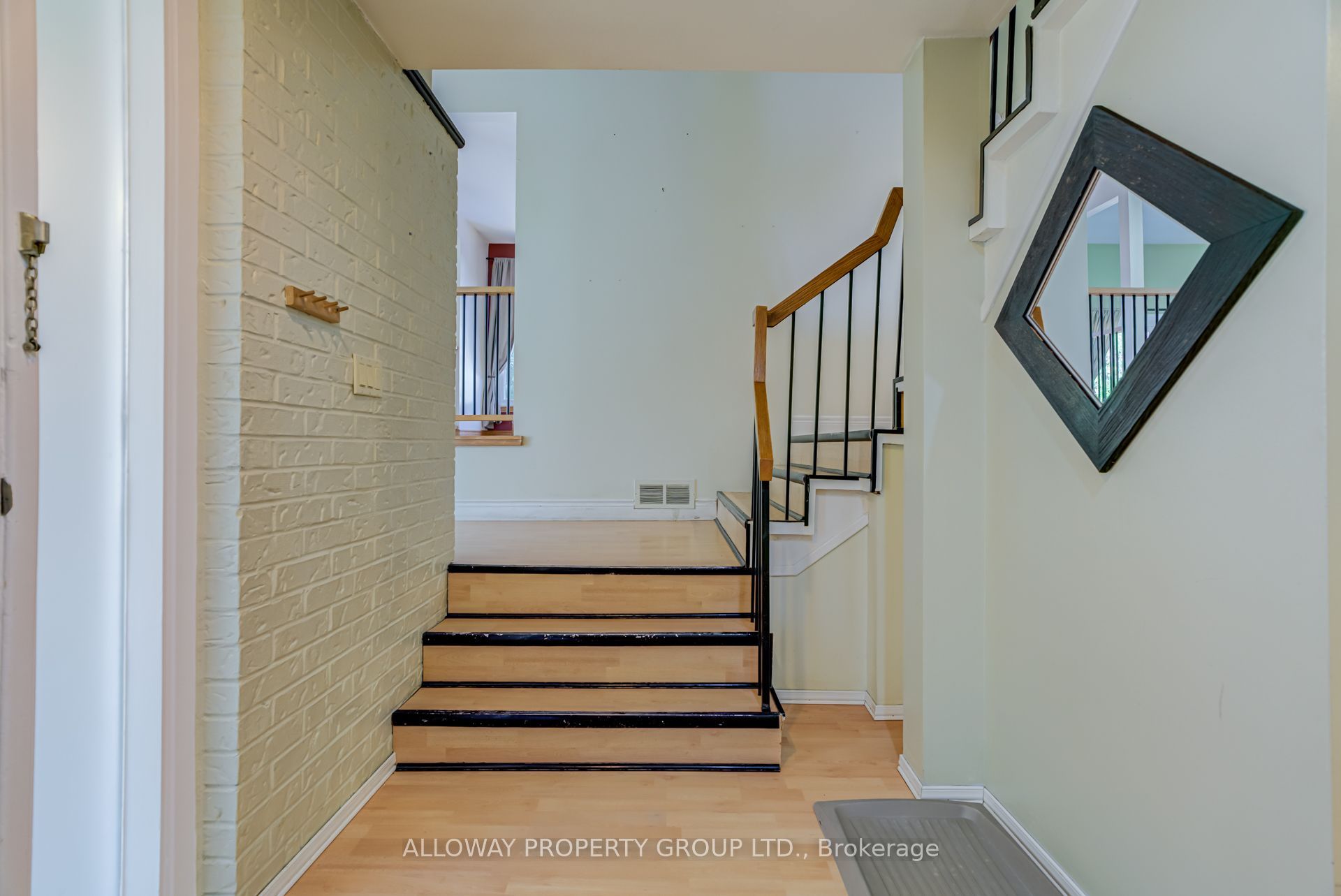 32 Reesorville Road Property Photo 6