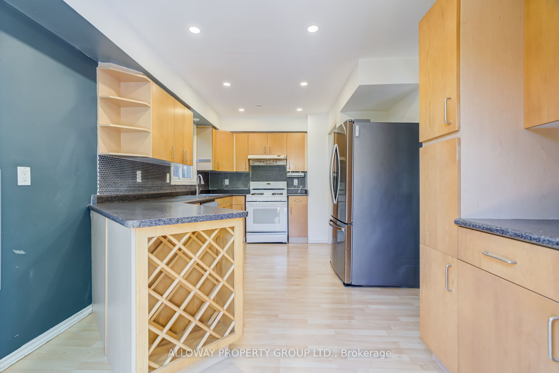 32 Reesorville Road Property Photo 11
