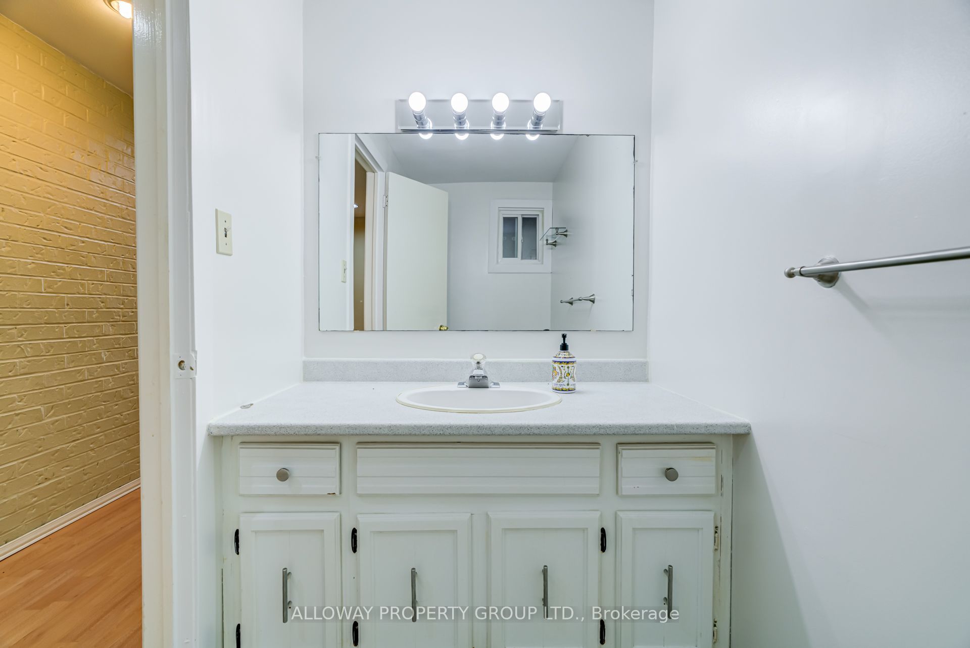 32 Reesorville Road Property Photo 19