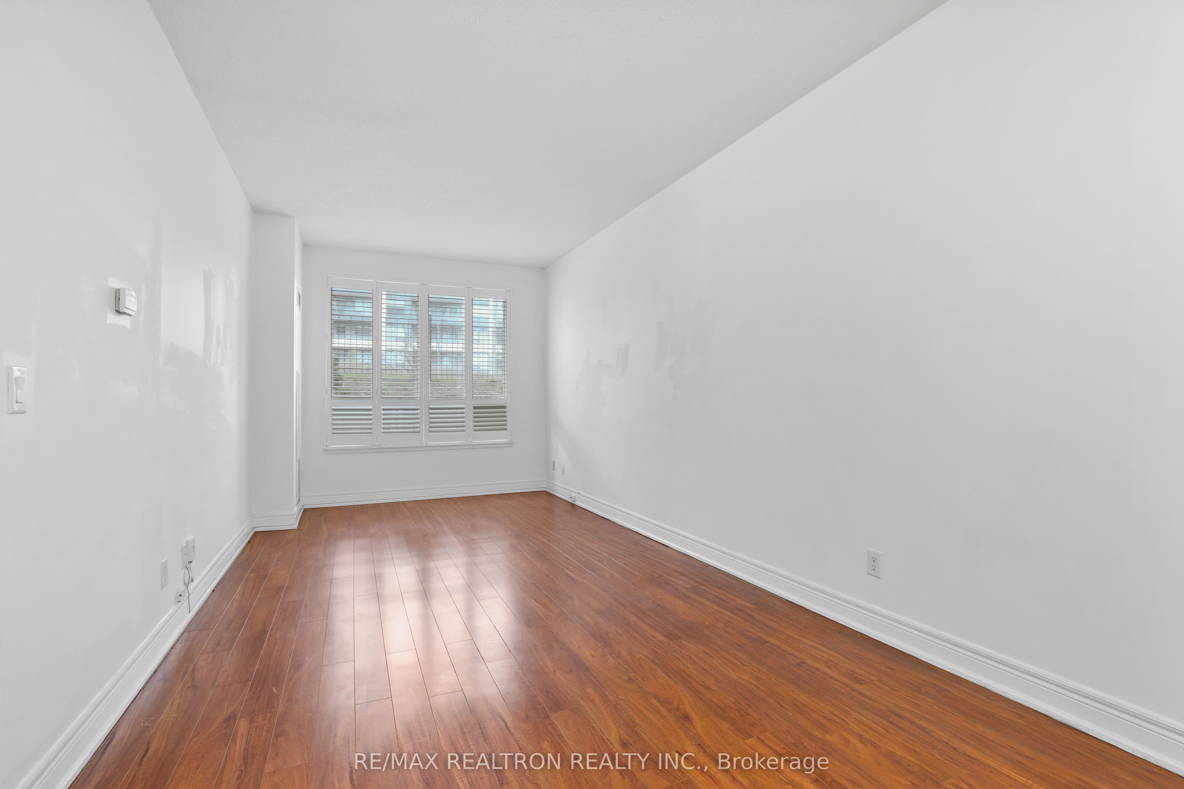 48 Suncrest Boulevard 112 Property Photo 19