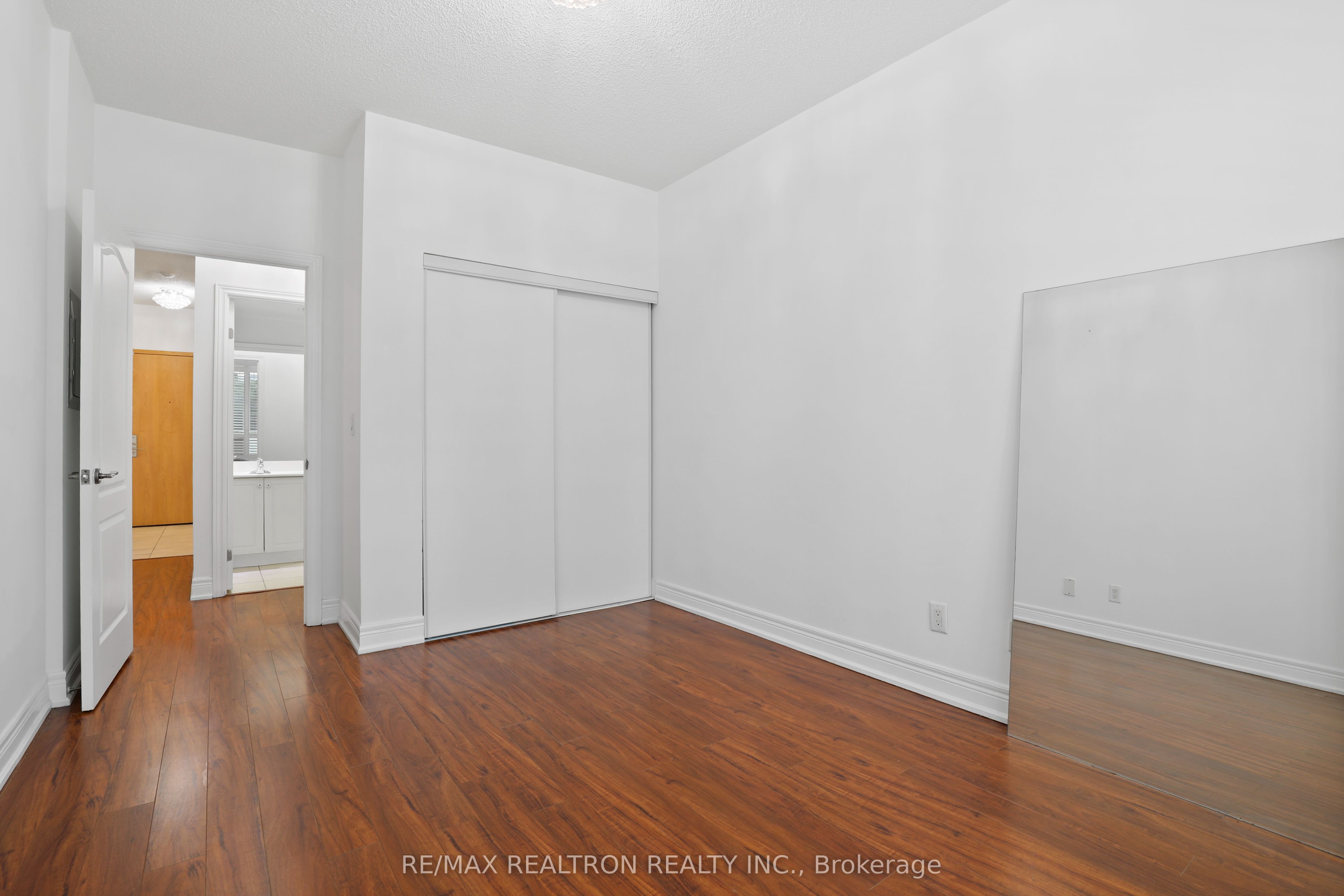 48 Suncrest Boulevard 112 Property Photo 22