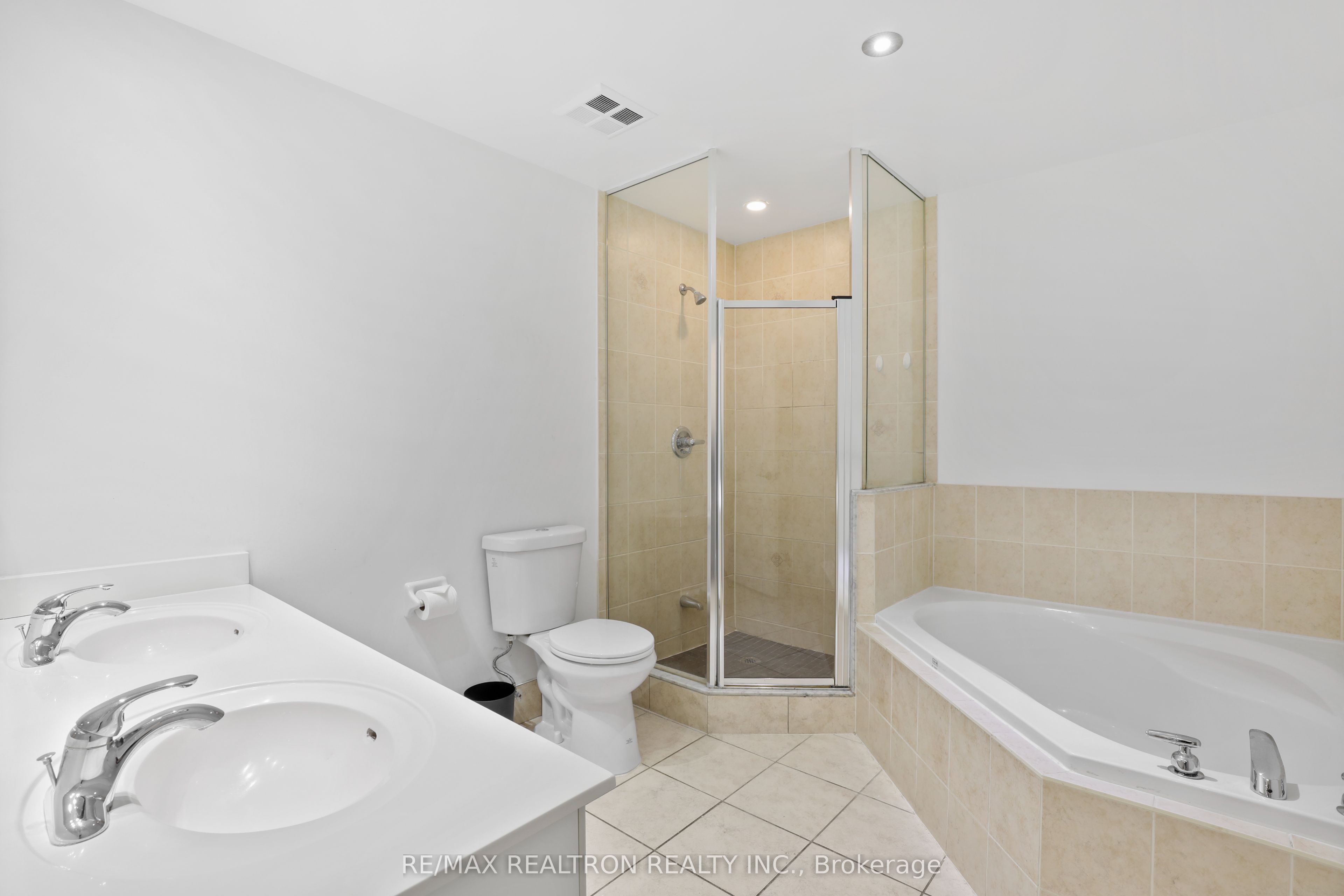 48 Suncrest Boulevard 112 Property Photo 27