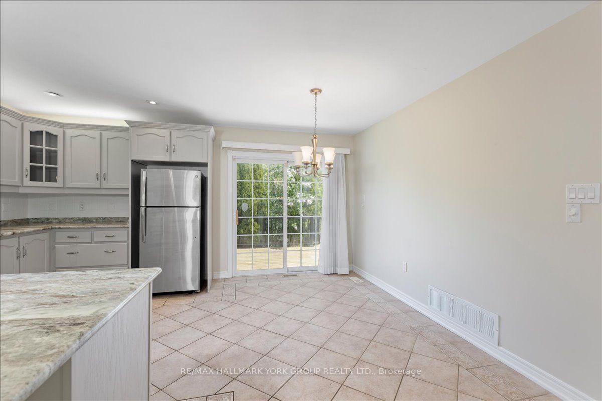 45 Highcastle Avenue Property Photo 16