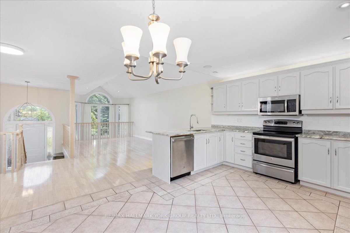 45 Highcastle Avenue Property Photo 19