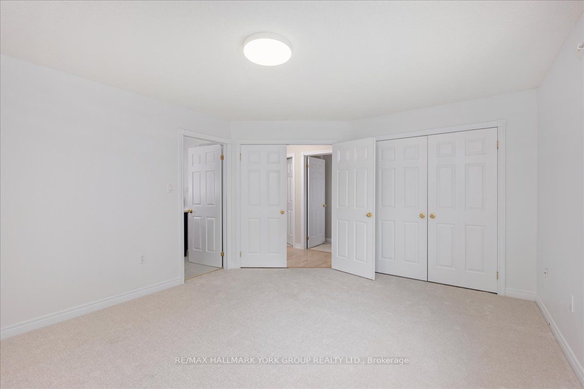 45 Highcastle Avenue Property Photo 23
