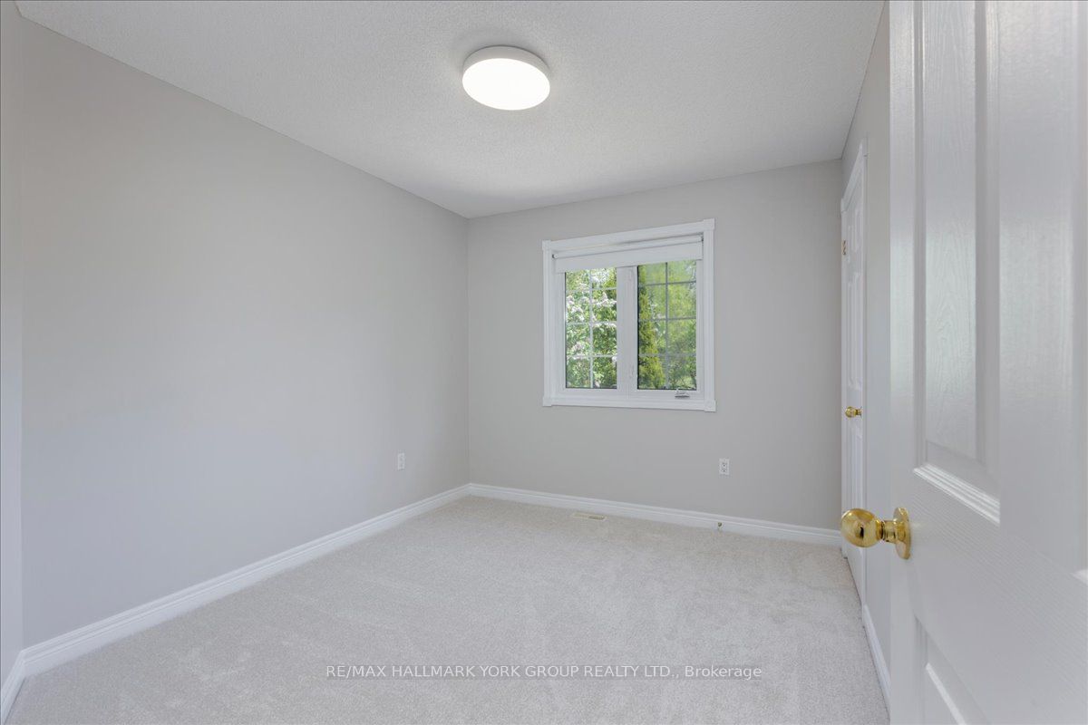 45 Highcastle Avenue Property Photo 26
