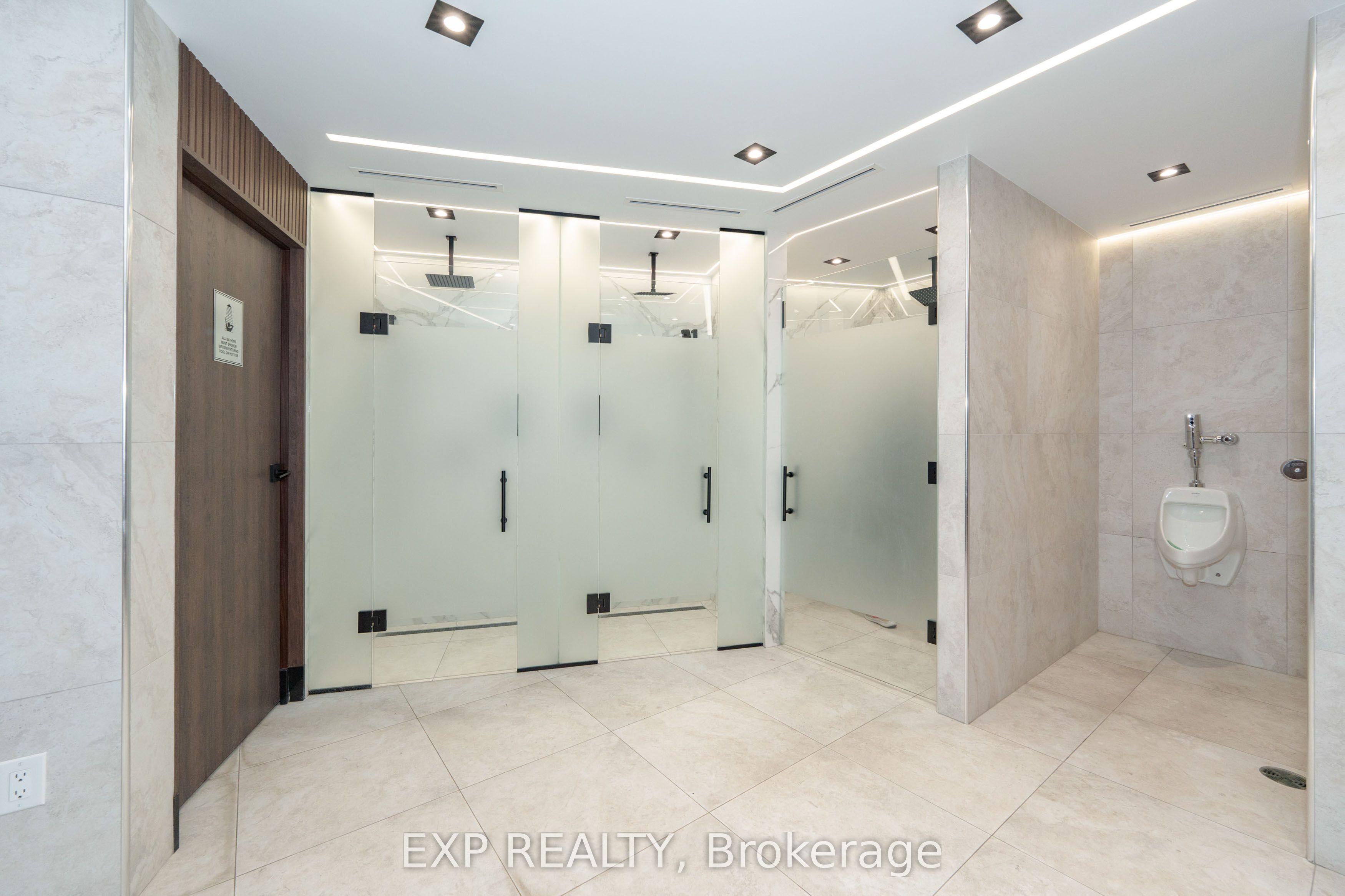 30 Harding Boulevard W 404 Property Photo 27