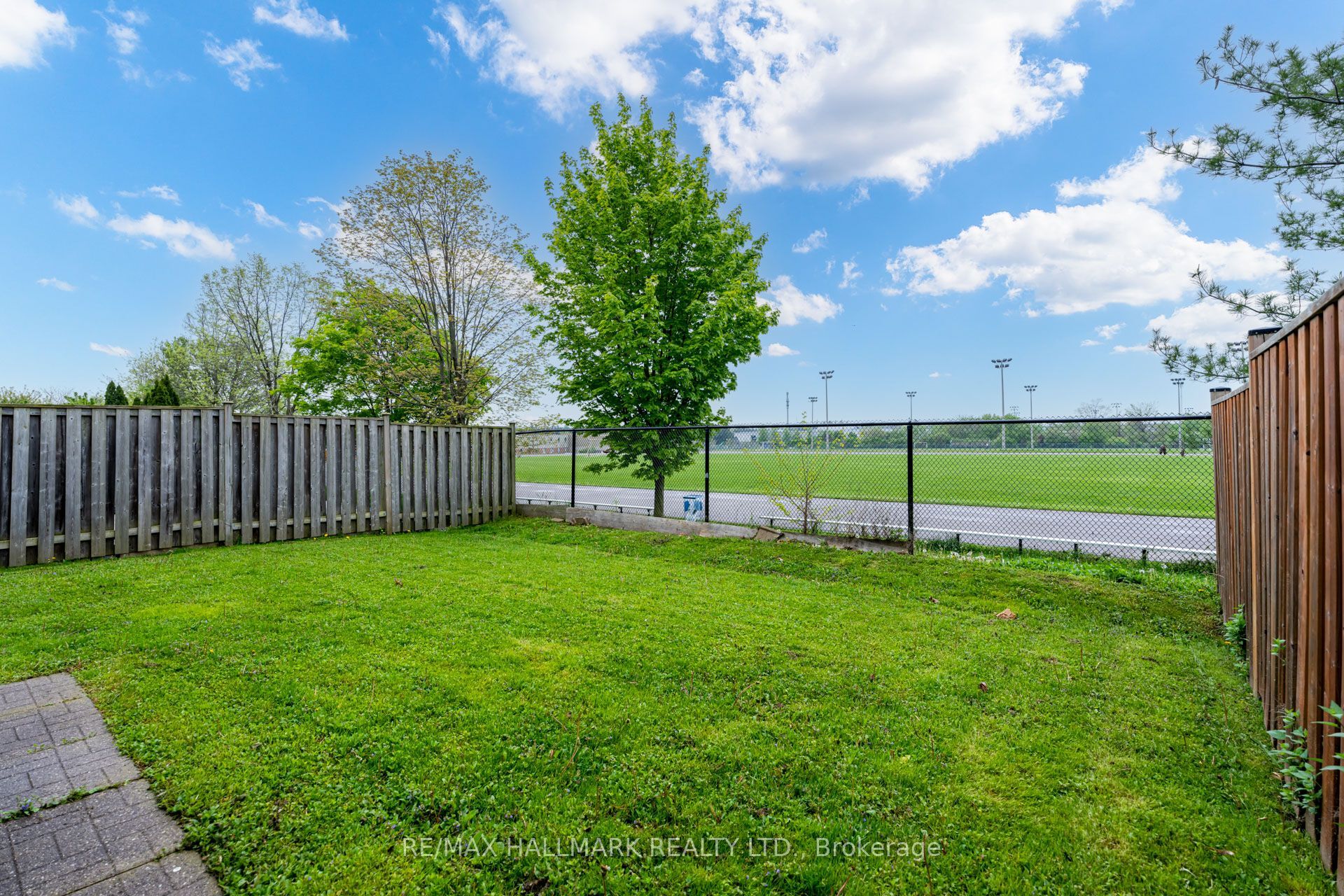 97 Maple Ridge Crescent Bsmt Property Photo 13