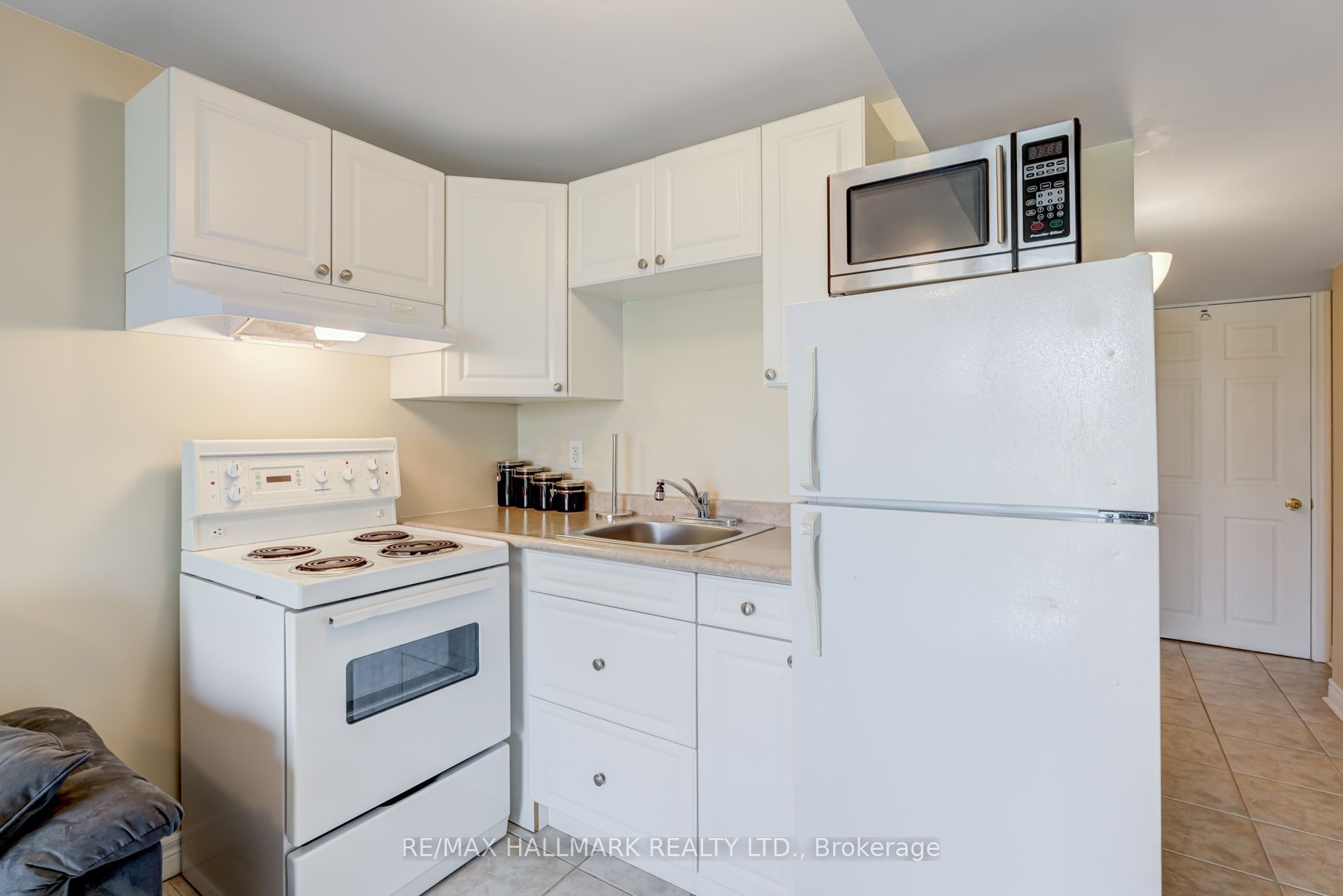 97 Maple Ridge Crescent Bsmt Property Photo 26
