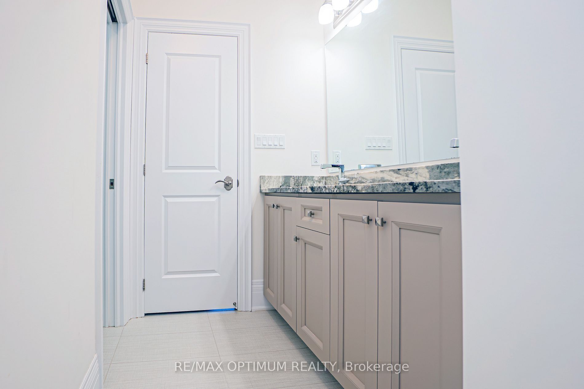53 Kinburn Crescent Property Photo 23