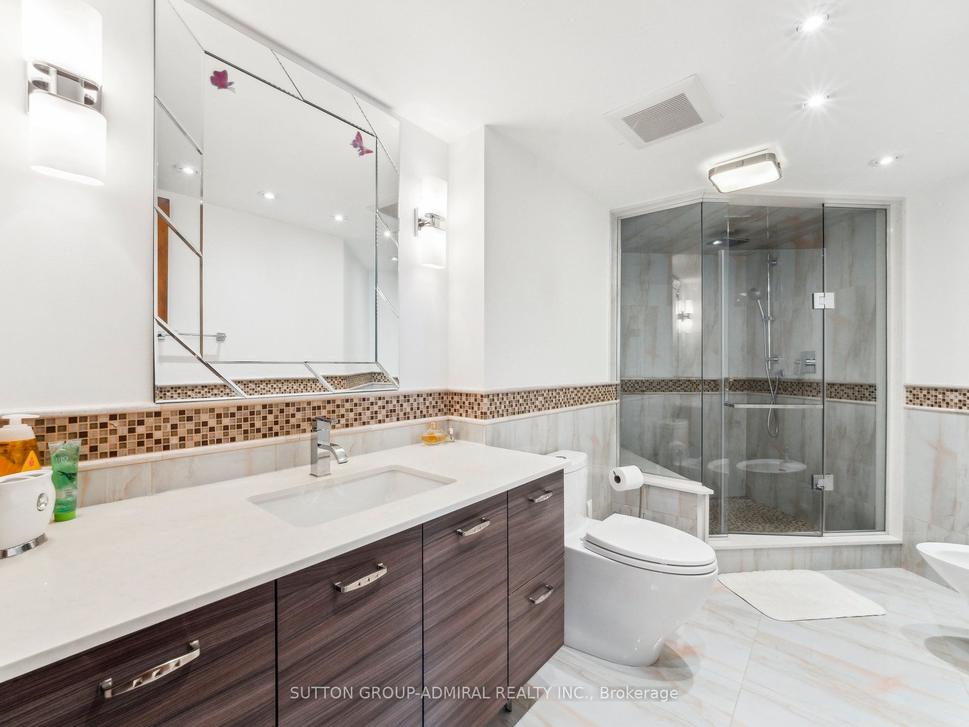 7 Townsgate Drive 604 Property Photo 15
