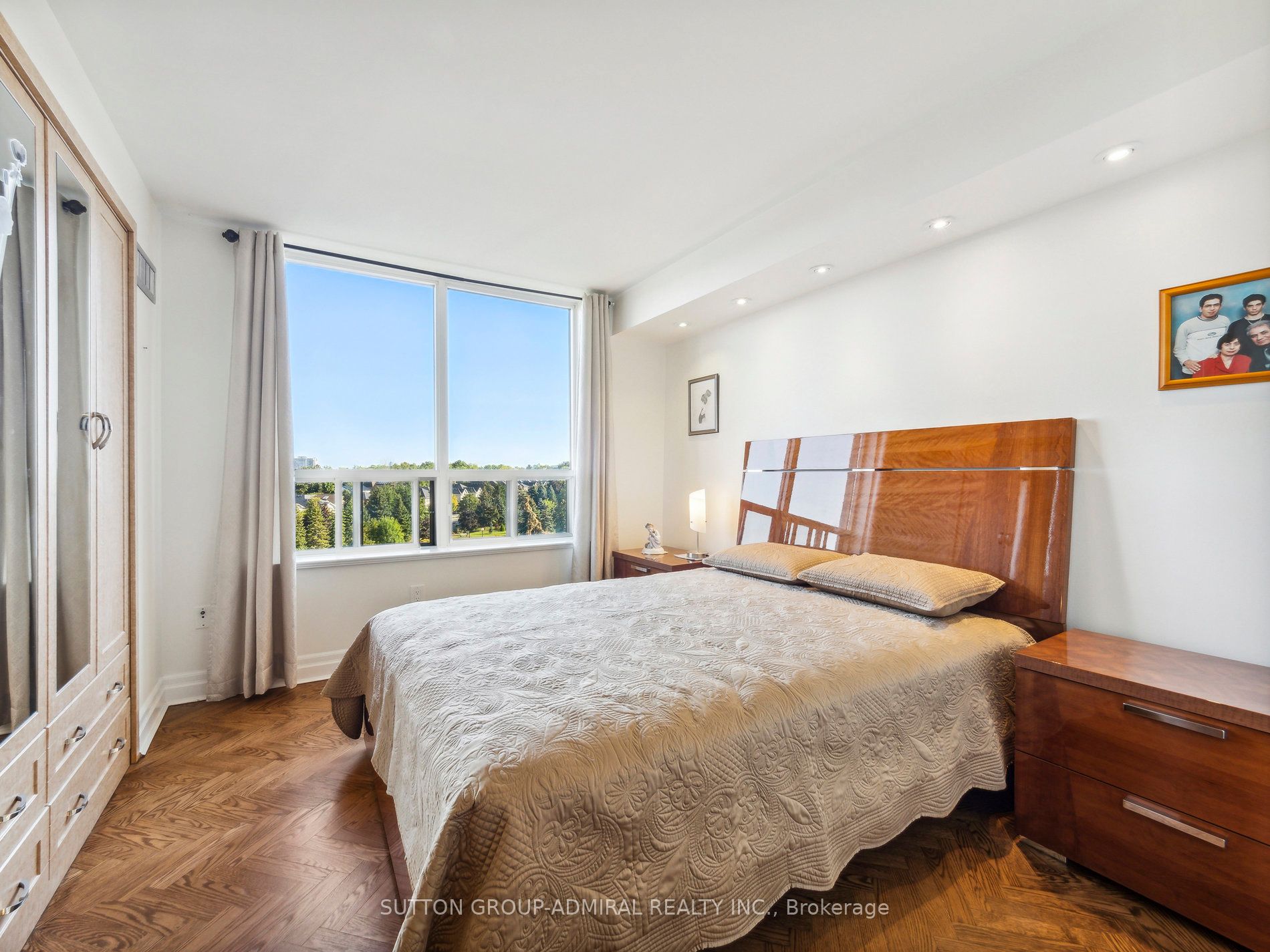 7 Townsgate Drive 604 Property Photo 17