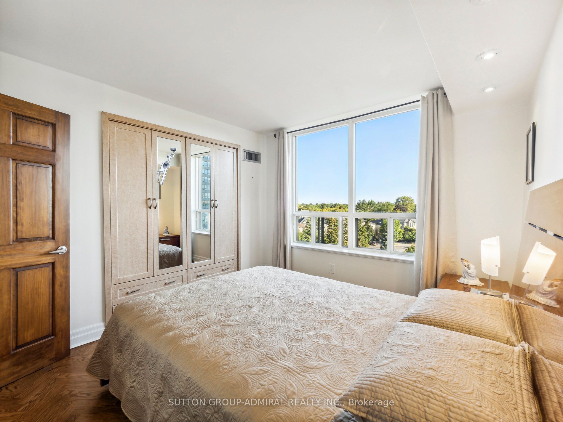 7 Townsgate Drive 604 Property Photo 18