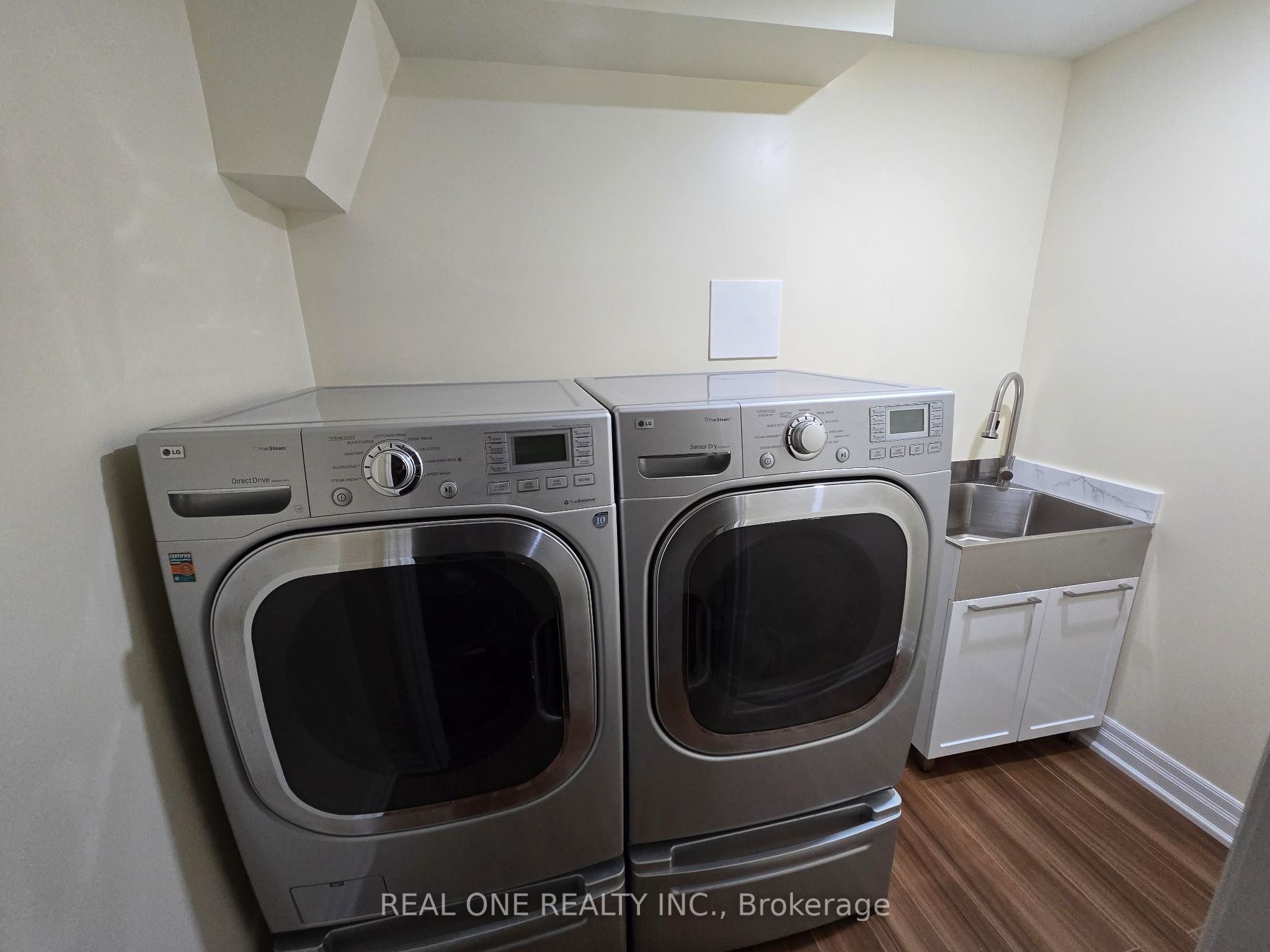 63 Boake Trail Property Photo 9