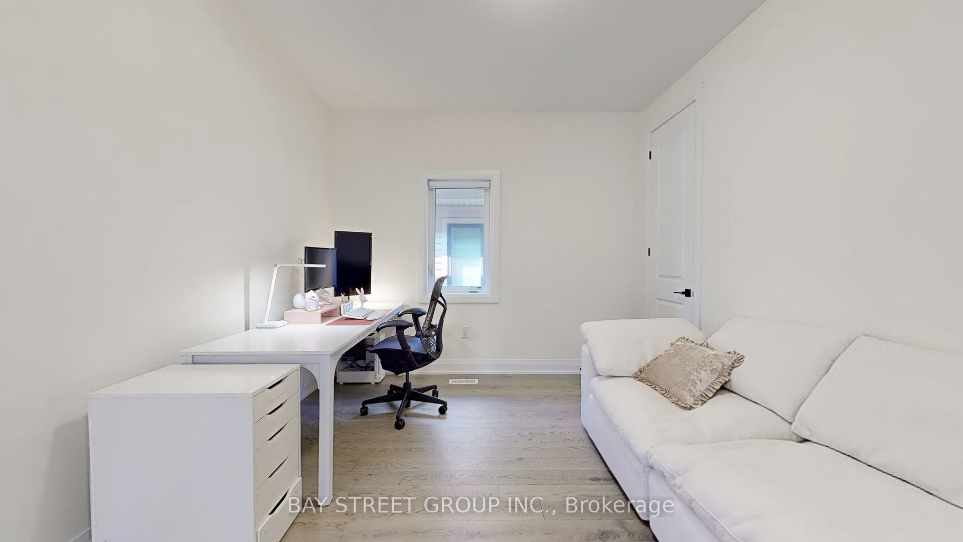 Upper Two Bedrooms - 97 Halldorson Avenue Property Photo 6