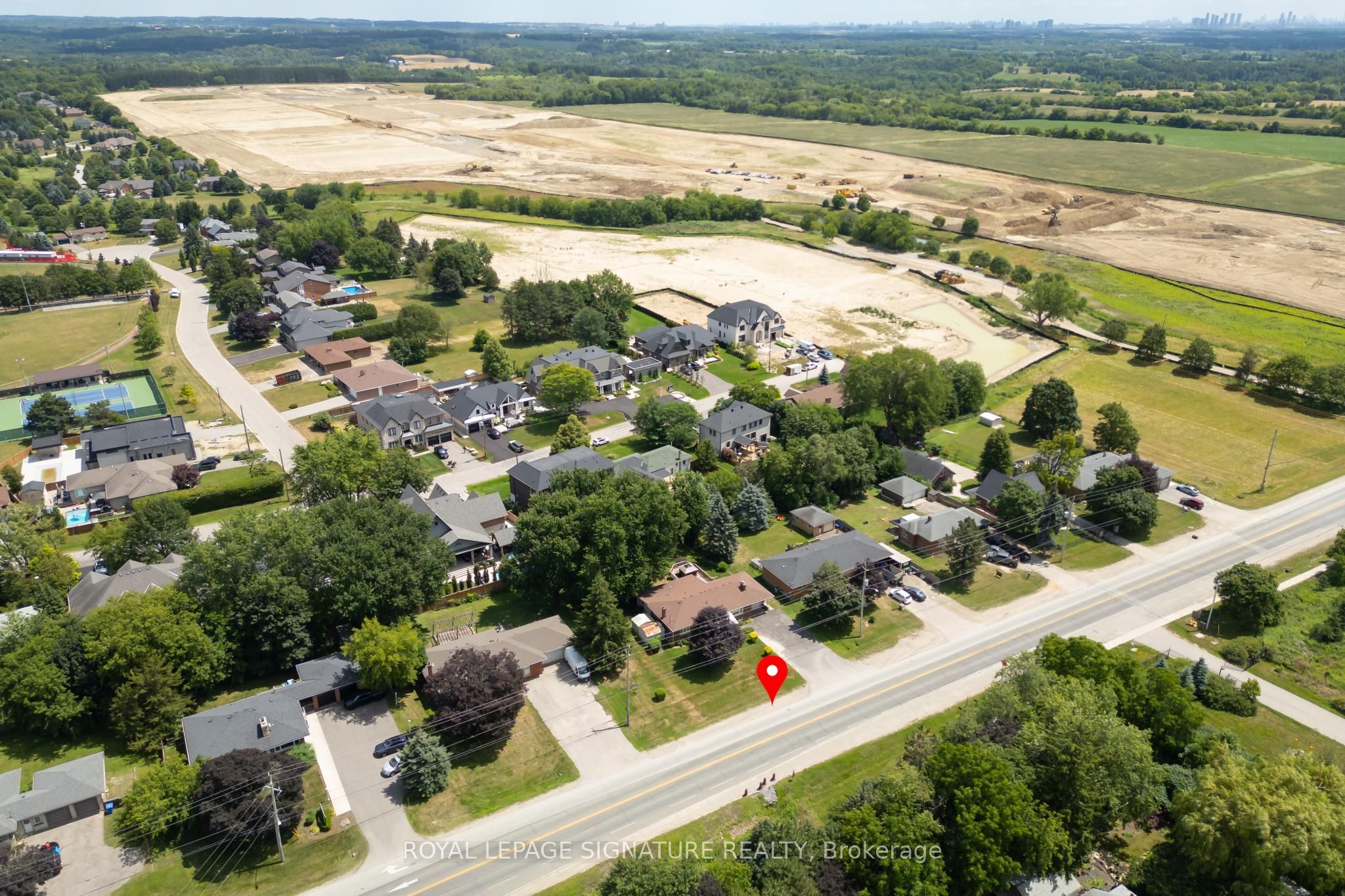 12881 27 Highway S Property Photo 46