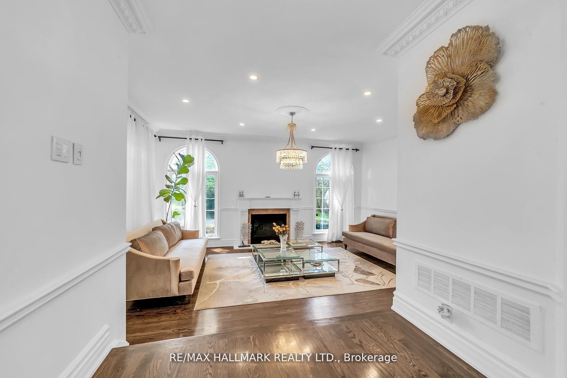 384 W Kennedy Street W Property Photo 7