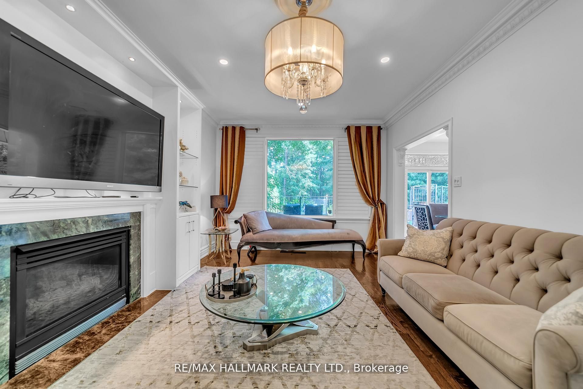 384 W Kennedy Street W Property Photo 17