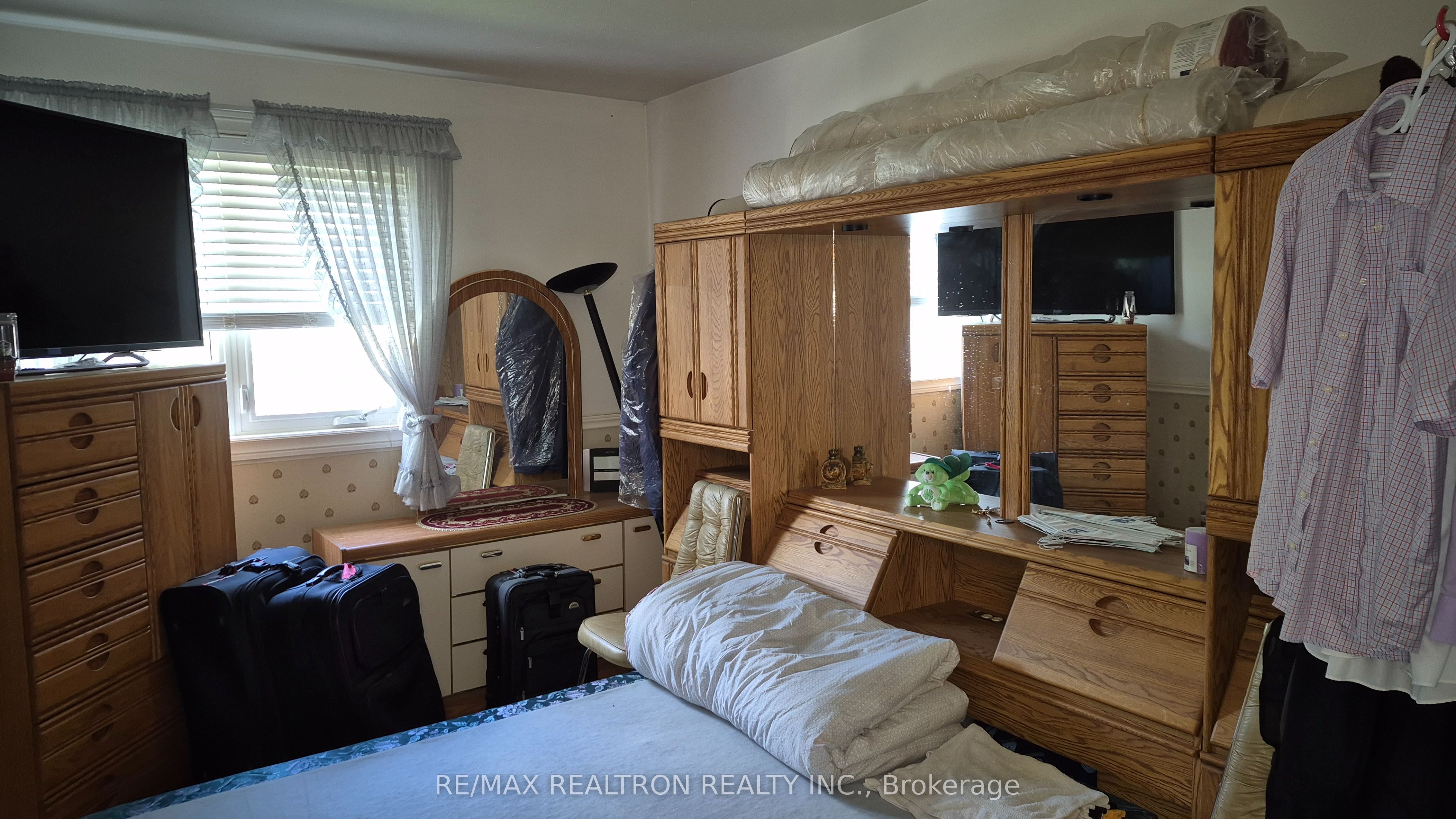 314 Browndale Crescent Property Photo 4