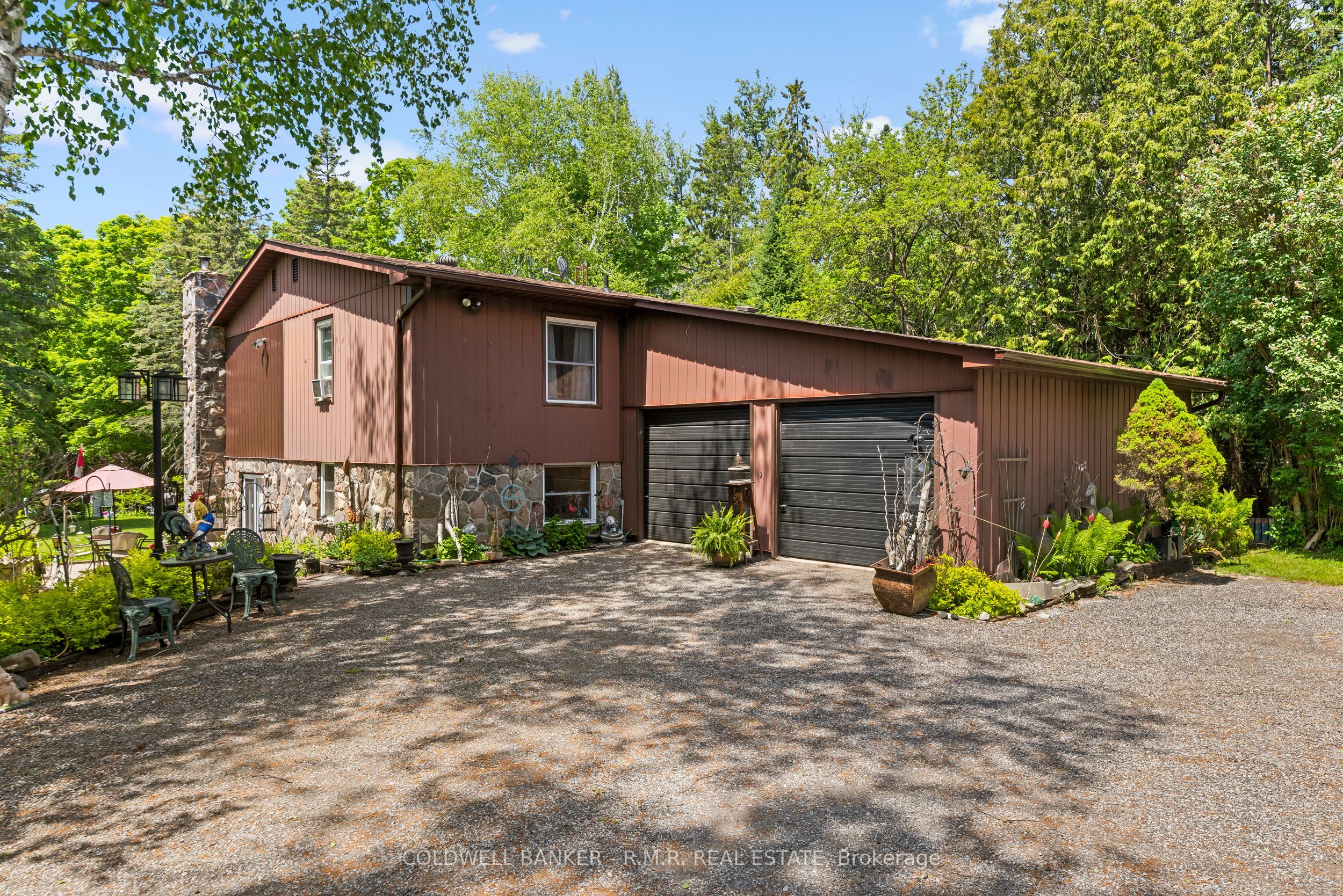 204 Acton Road Property Photo 4