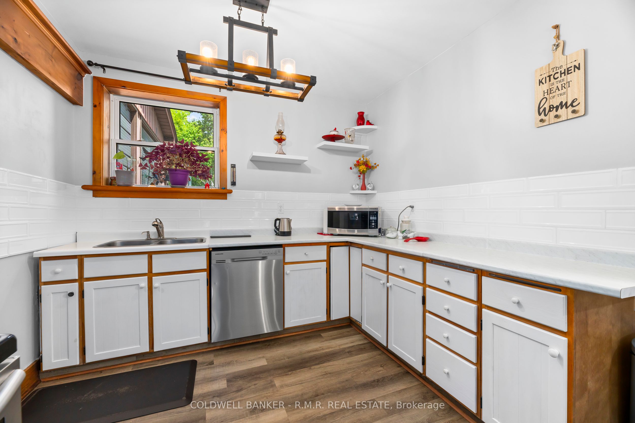 204 Acton Road Property Photo 11