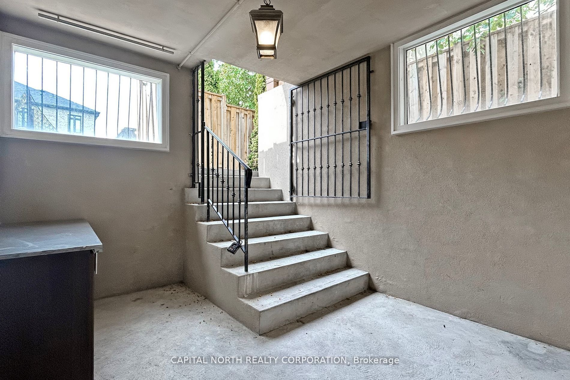 54 Winchester Lane Basement Property Photo 4