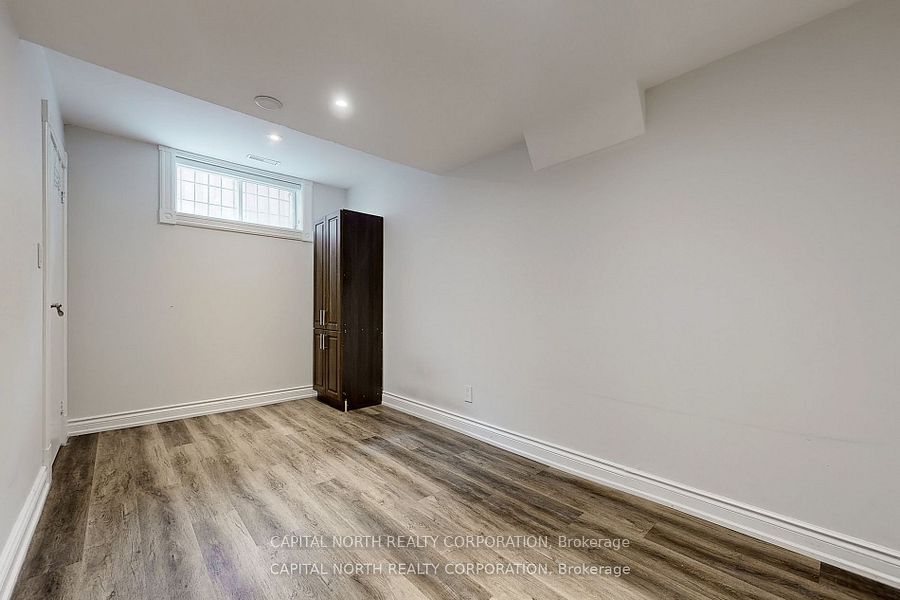 54 Winchester Lane Basement Property Photo 12