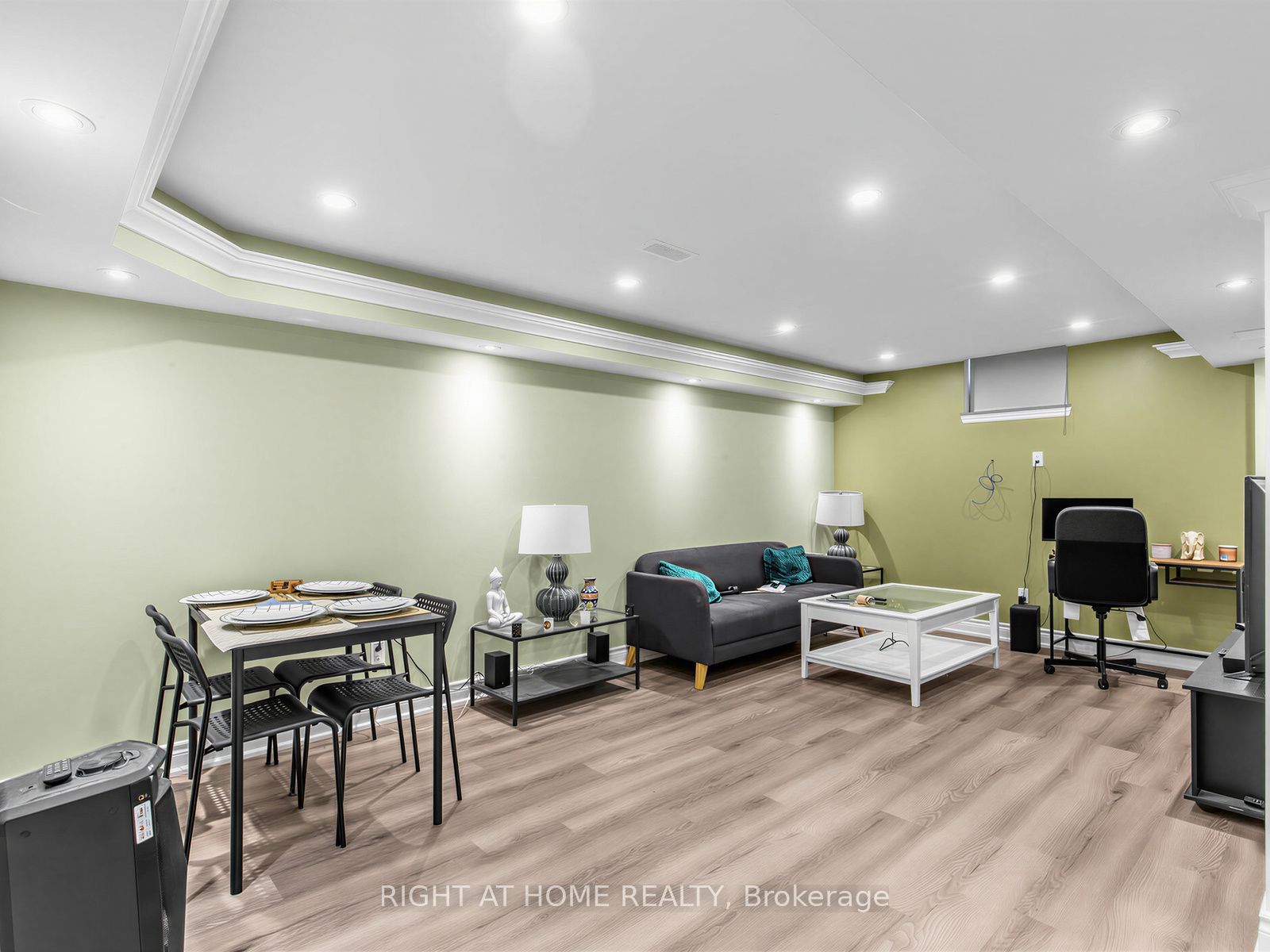 99 Richler Avenue Property Photo 33