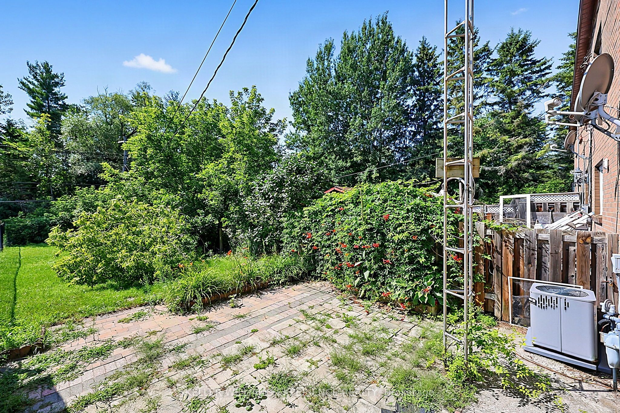 228 Cindy Lane 6 Property Photo 26