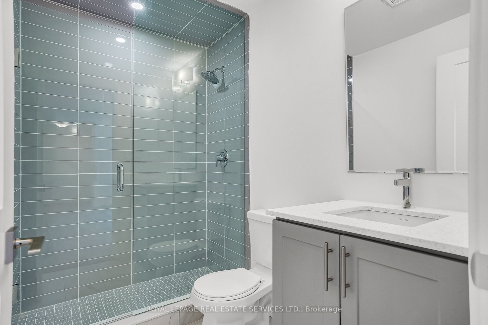 20 Lytham Green Circle 15 Property Photo 21