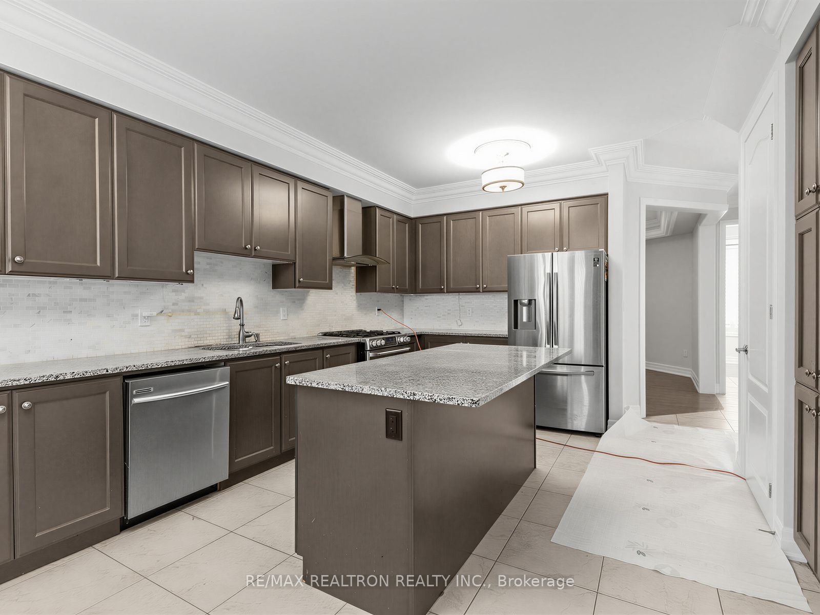 244 Cornell Park Avenue Property Photo 10