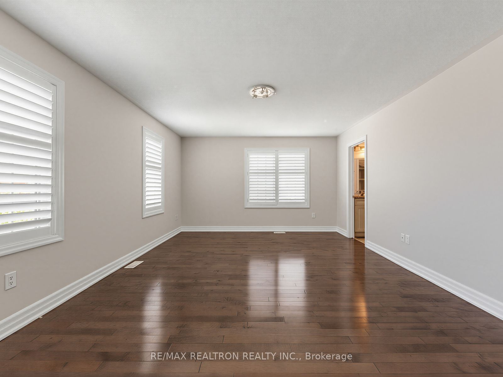 244 Cornell Park Avenue Property Photo 16
