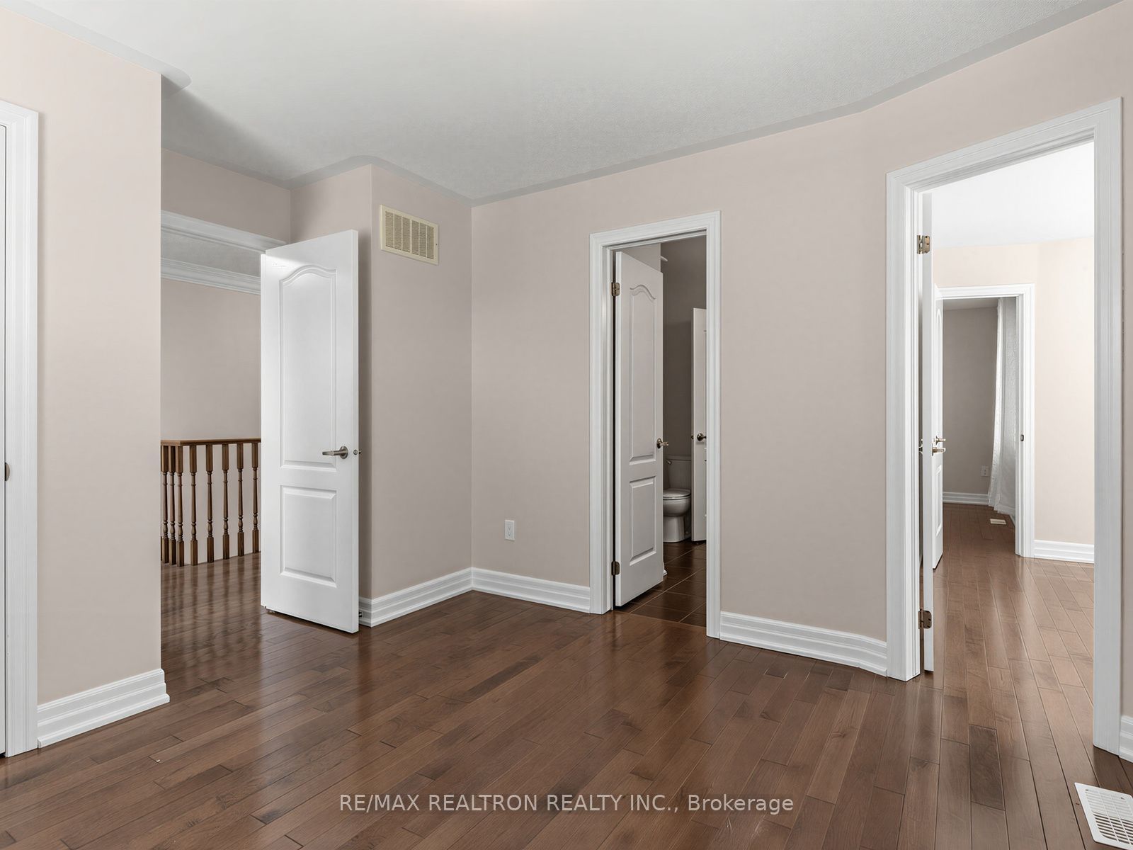 244 Cornell Park Avenue Property Photo 21