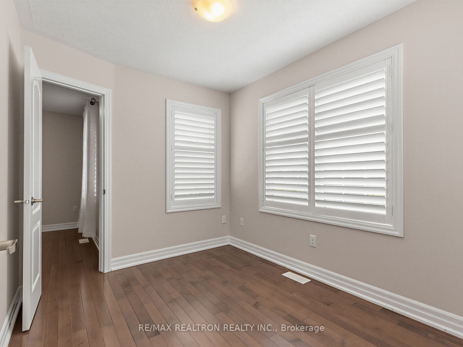 244 Cornell Park Avenue Property Photo 22