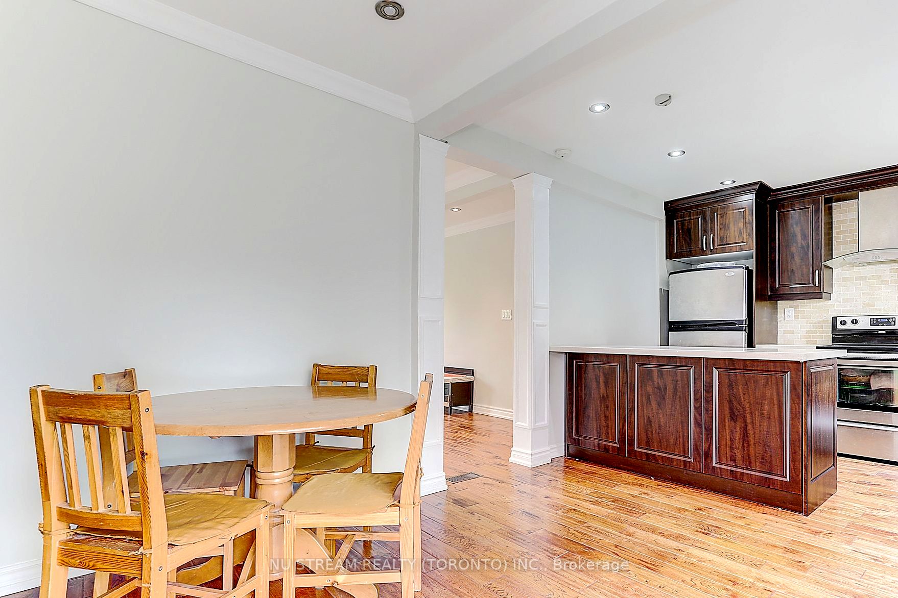 432 Crosby Avenue Main Property Photo 13