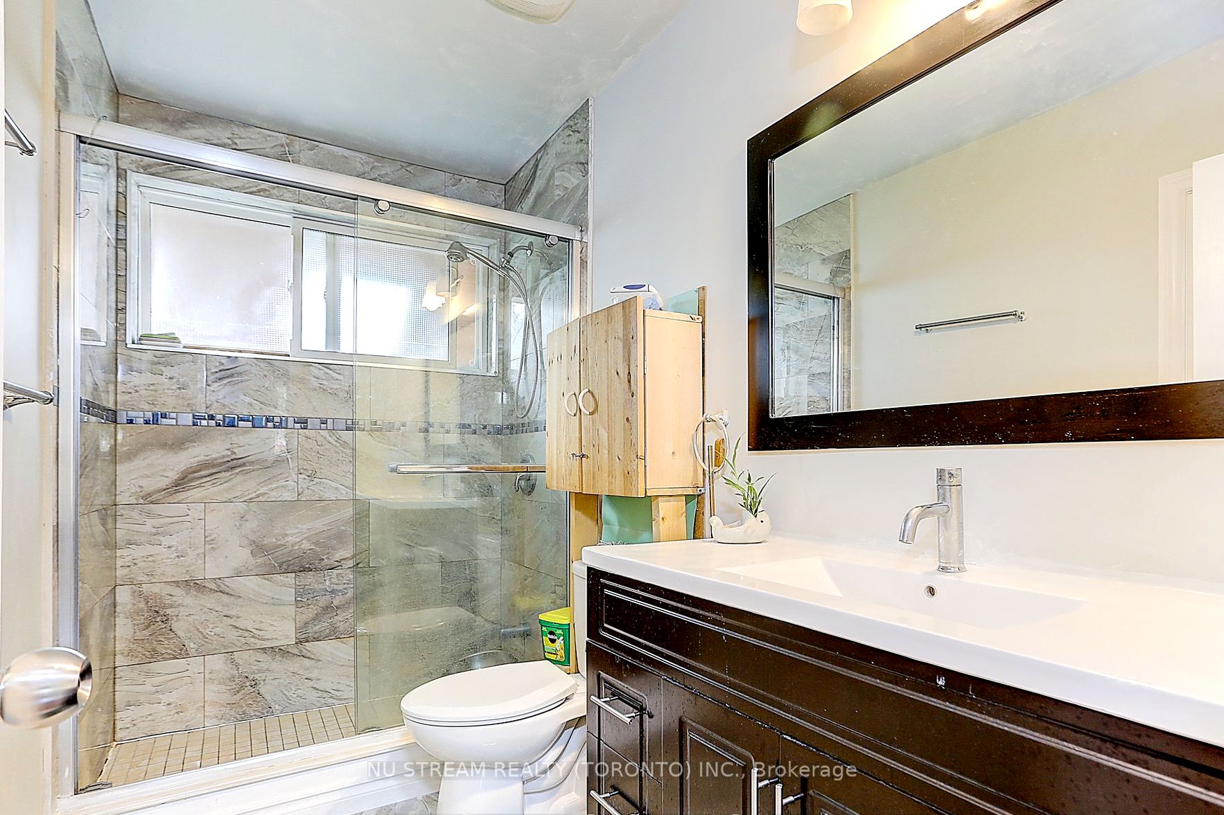 432 Crosby Avenue Main Property Photo 20