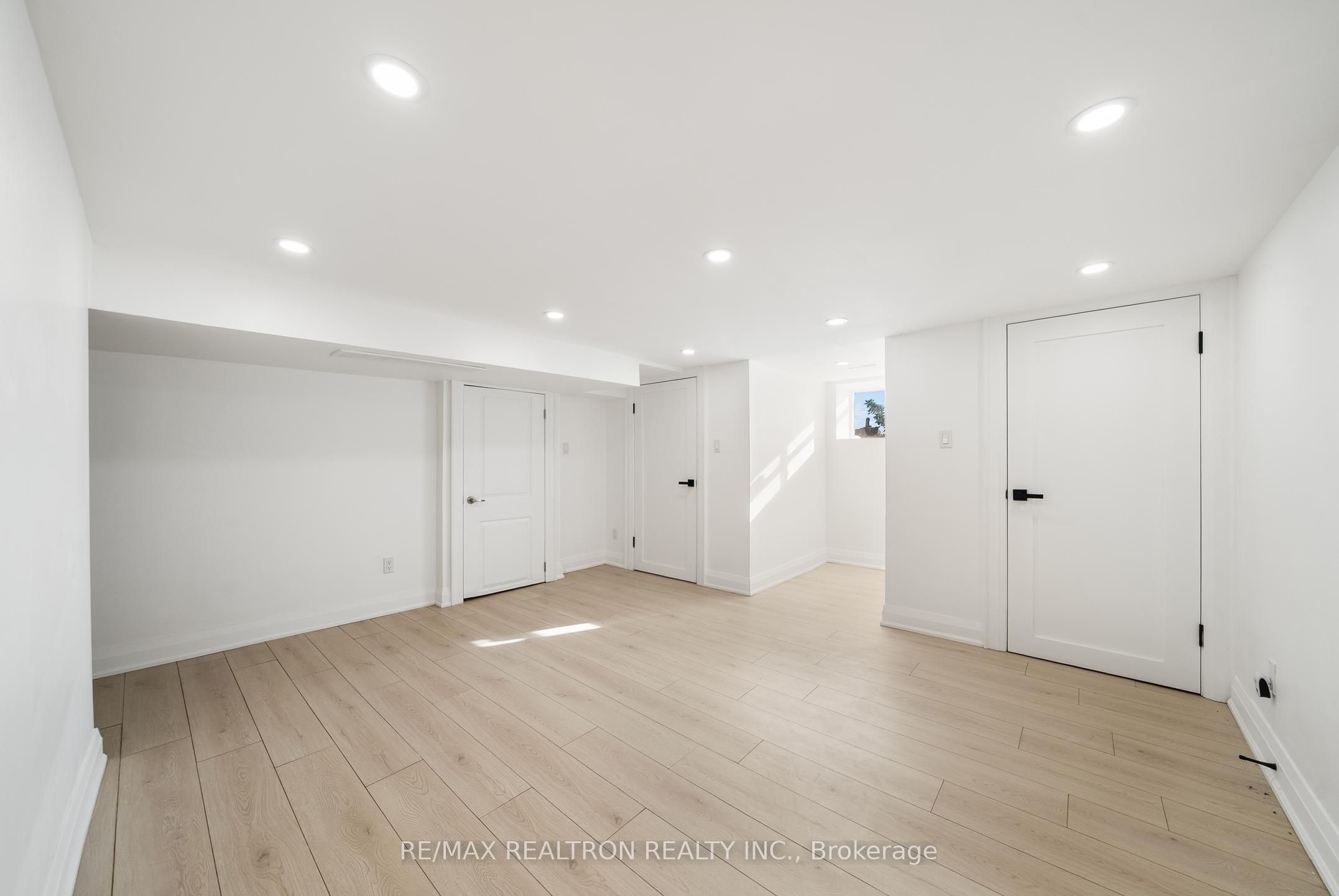 27453 Highway 48 Property Photo 37