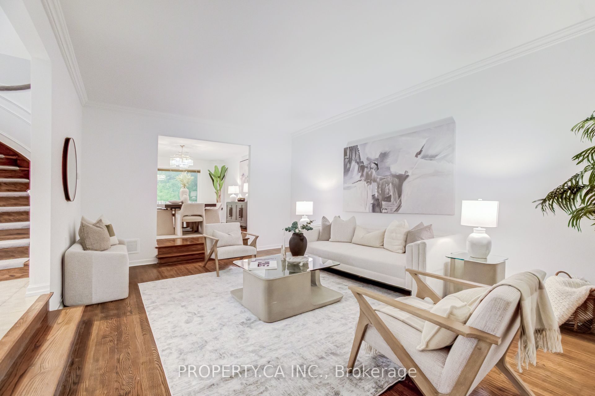 143 Cambridge Crescent Property Photo 3