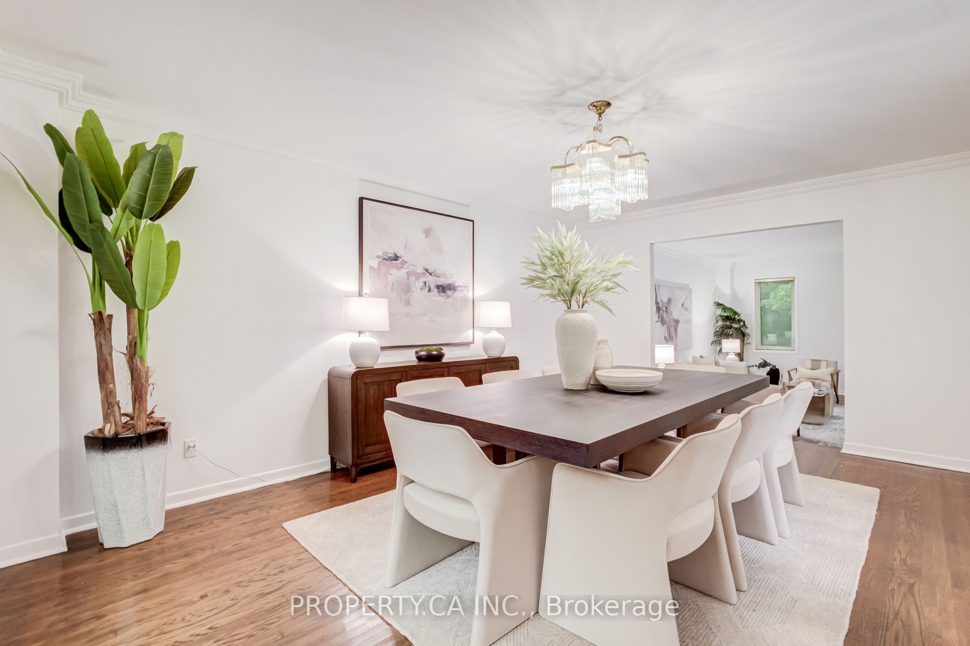 143 Cambridge Crescent Property Photo 4