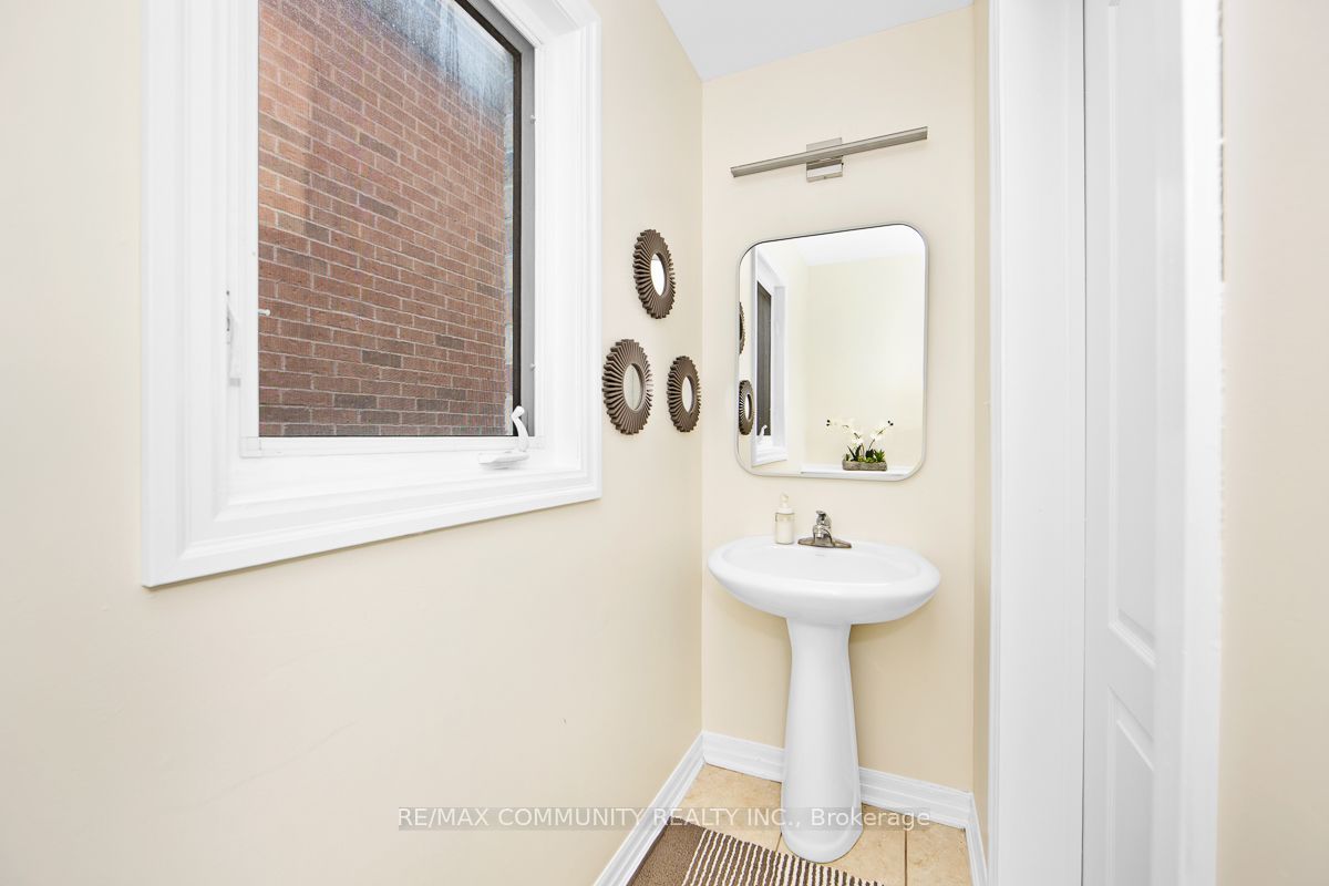 58 Clamerten Road Property Photo 16