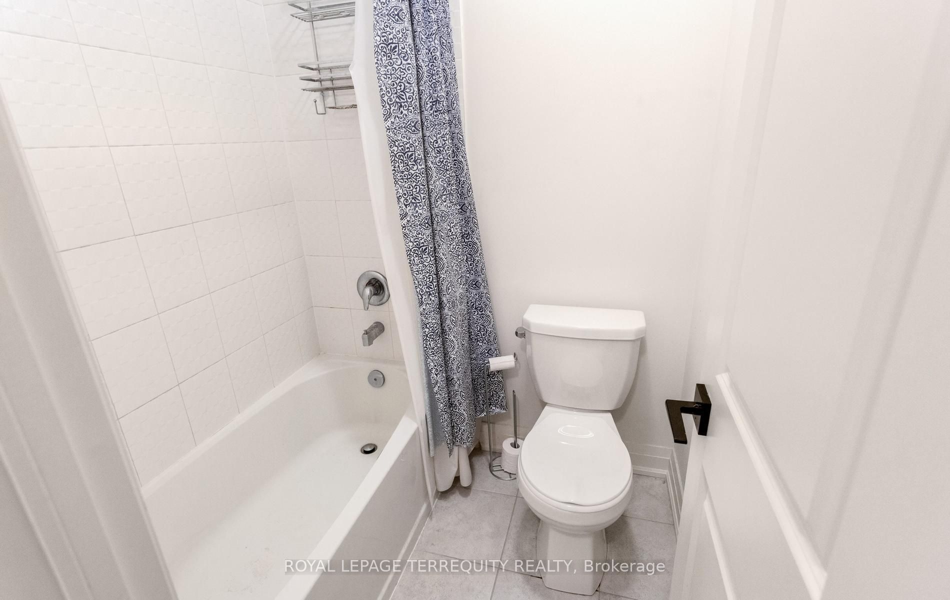 242 Factor Street Property Photo 35