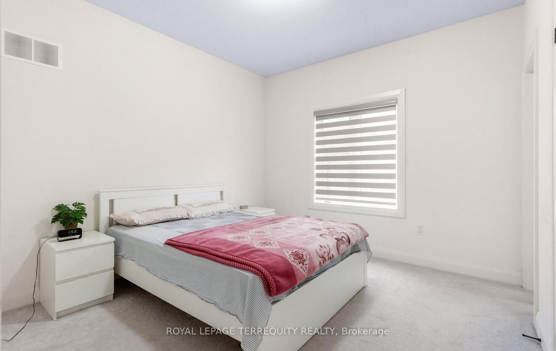 242 Factor Street Property Photo 36