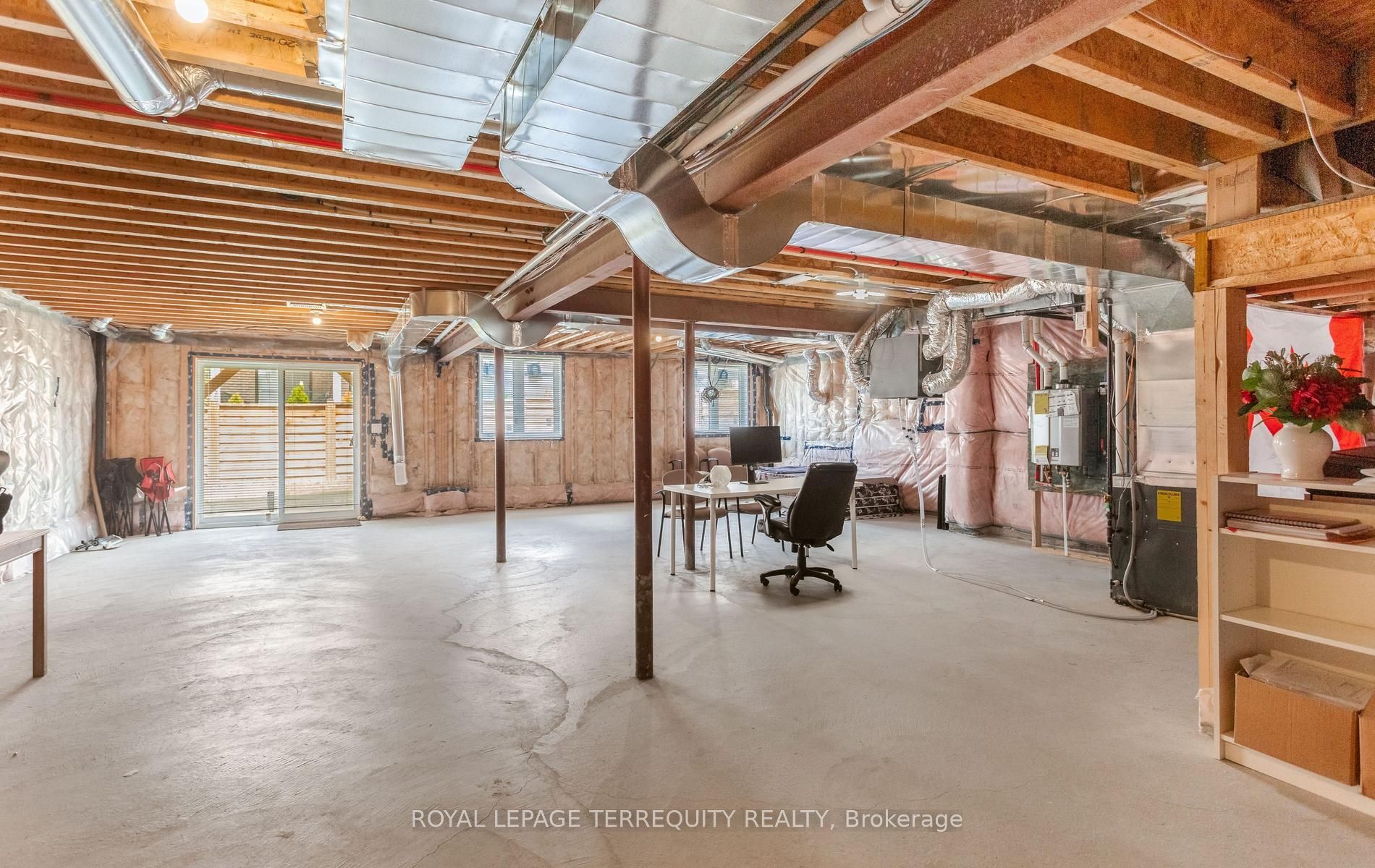 242 Factor Street Property Photo 40